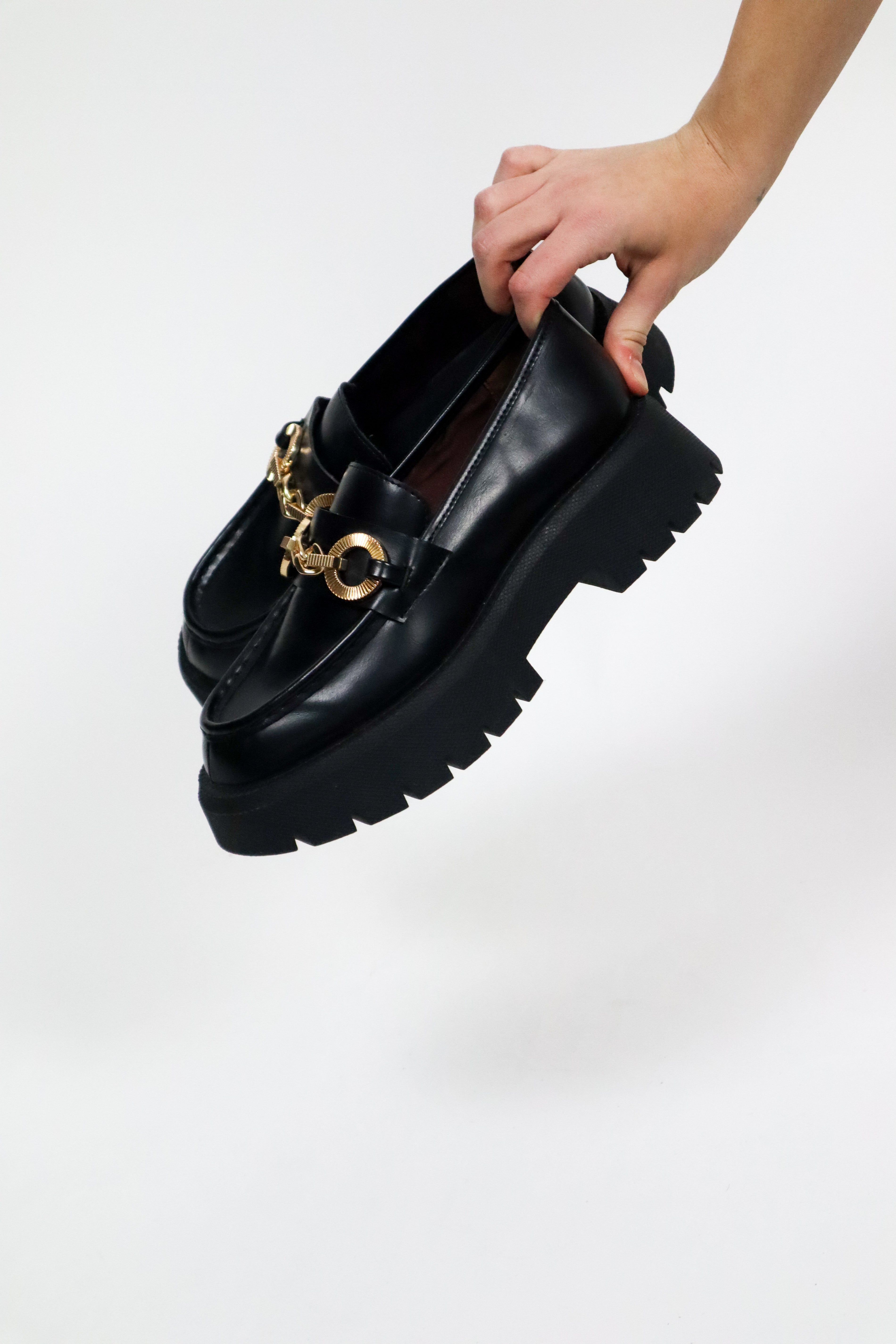 Modern x Chunky Loafers (6.5)