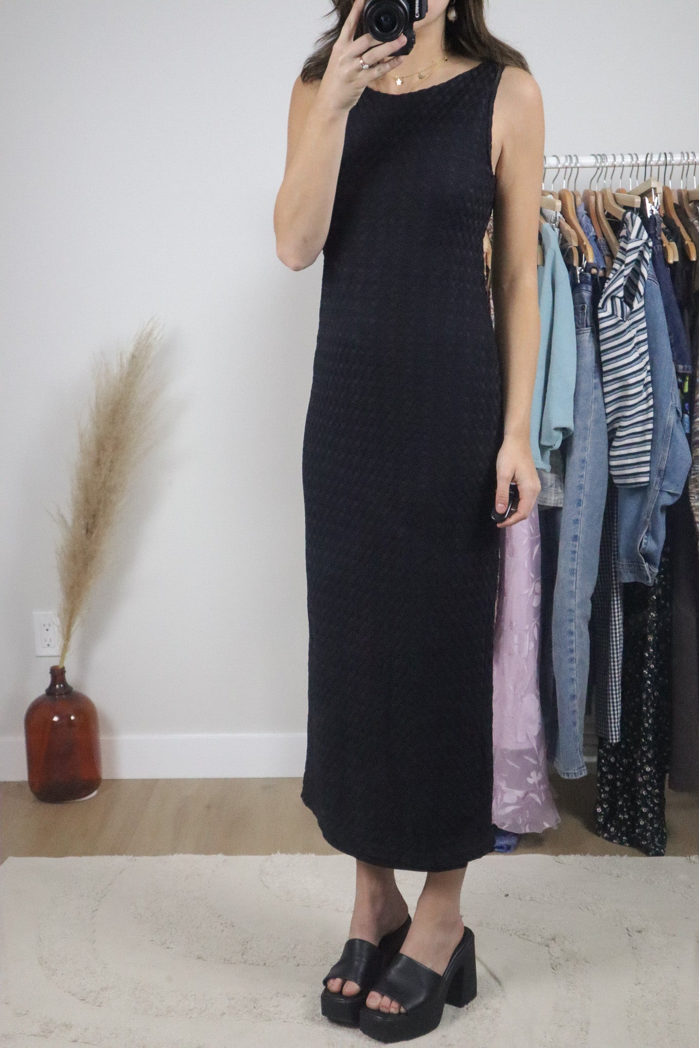 Made in Canada x Vintage x Lace Maxi Dress (M)