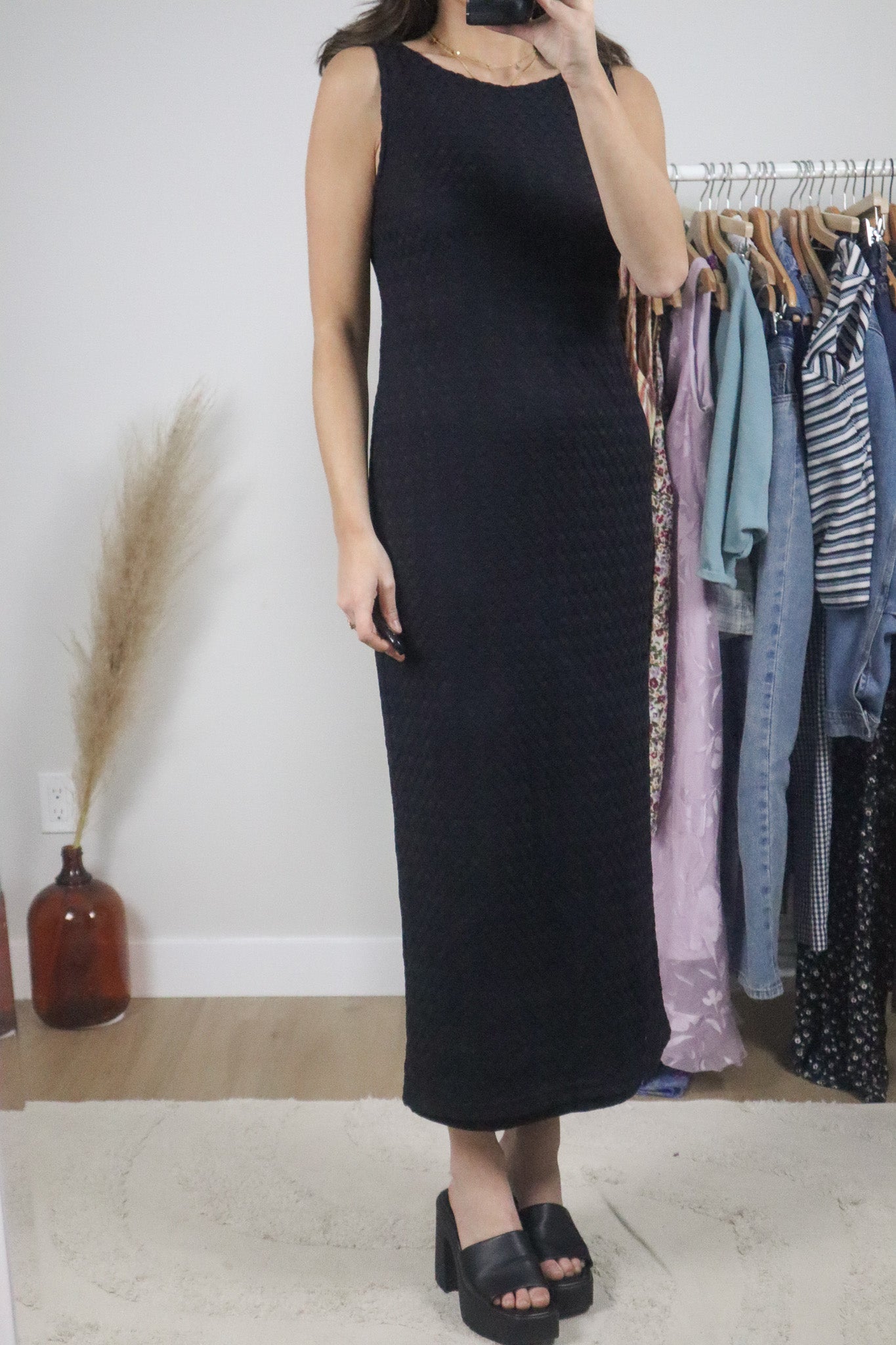 Made in Canada x Vintage x Lace Maxi Dress (M)