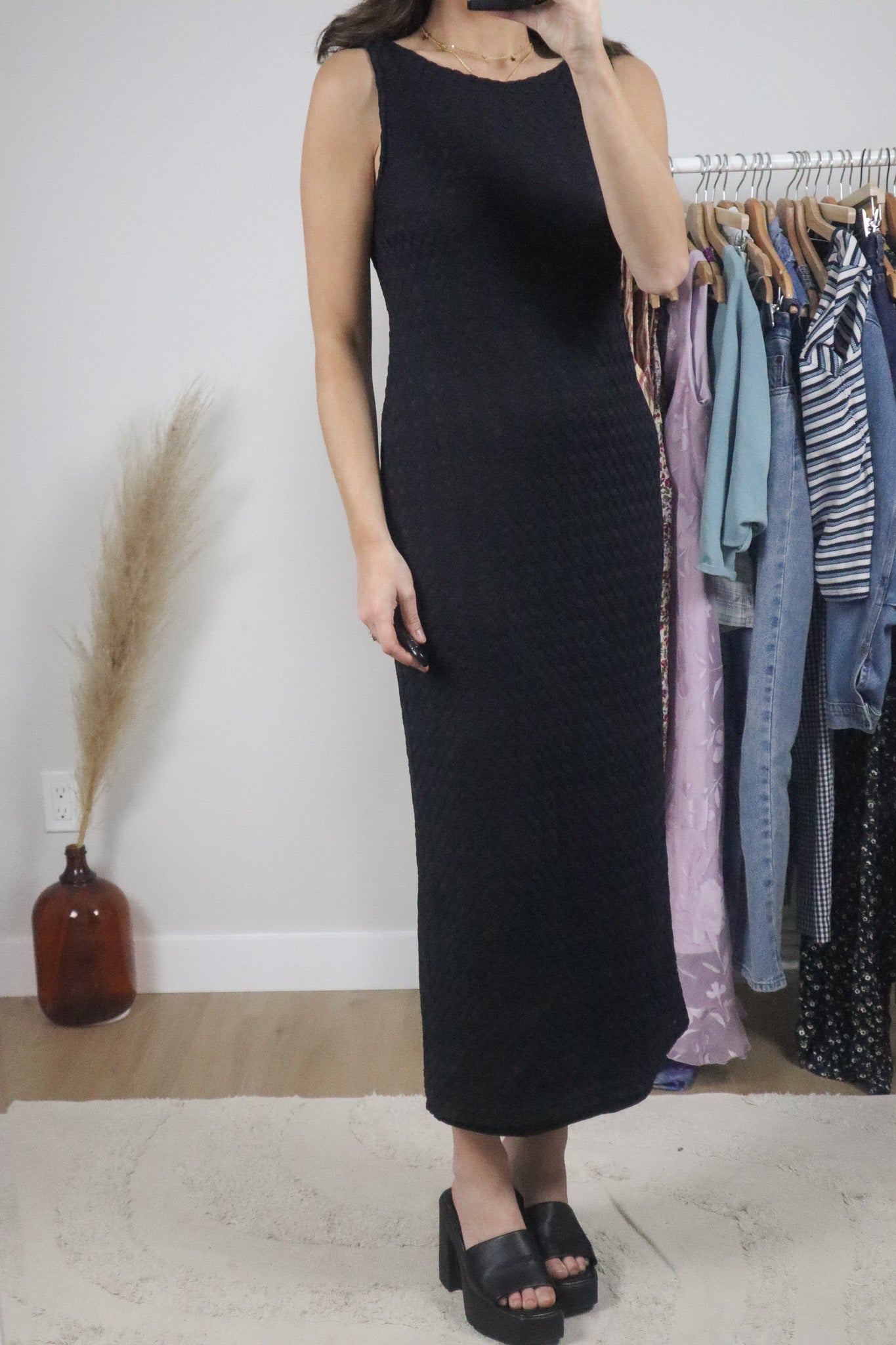 Made in Canada x Vintage x Lace Maxi Dress (M)