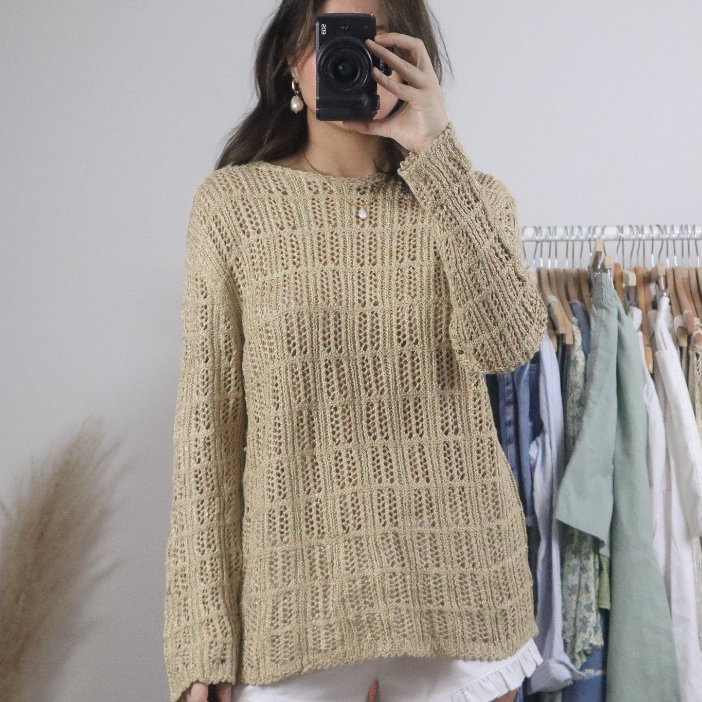 Vintage x Crochet Long-Sleeve (M)