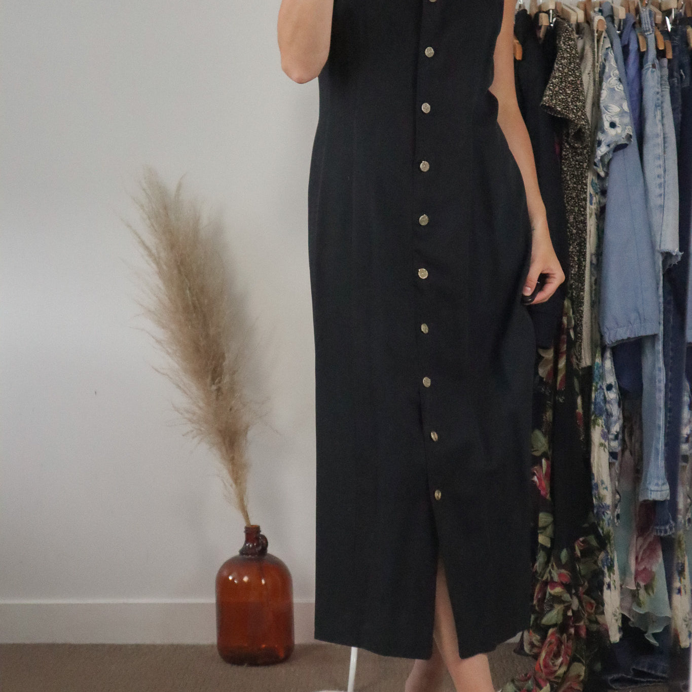Vintage x Button Down Dress (6/8)