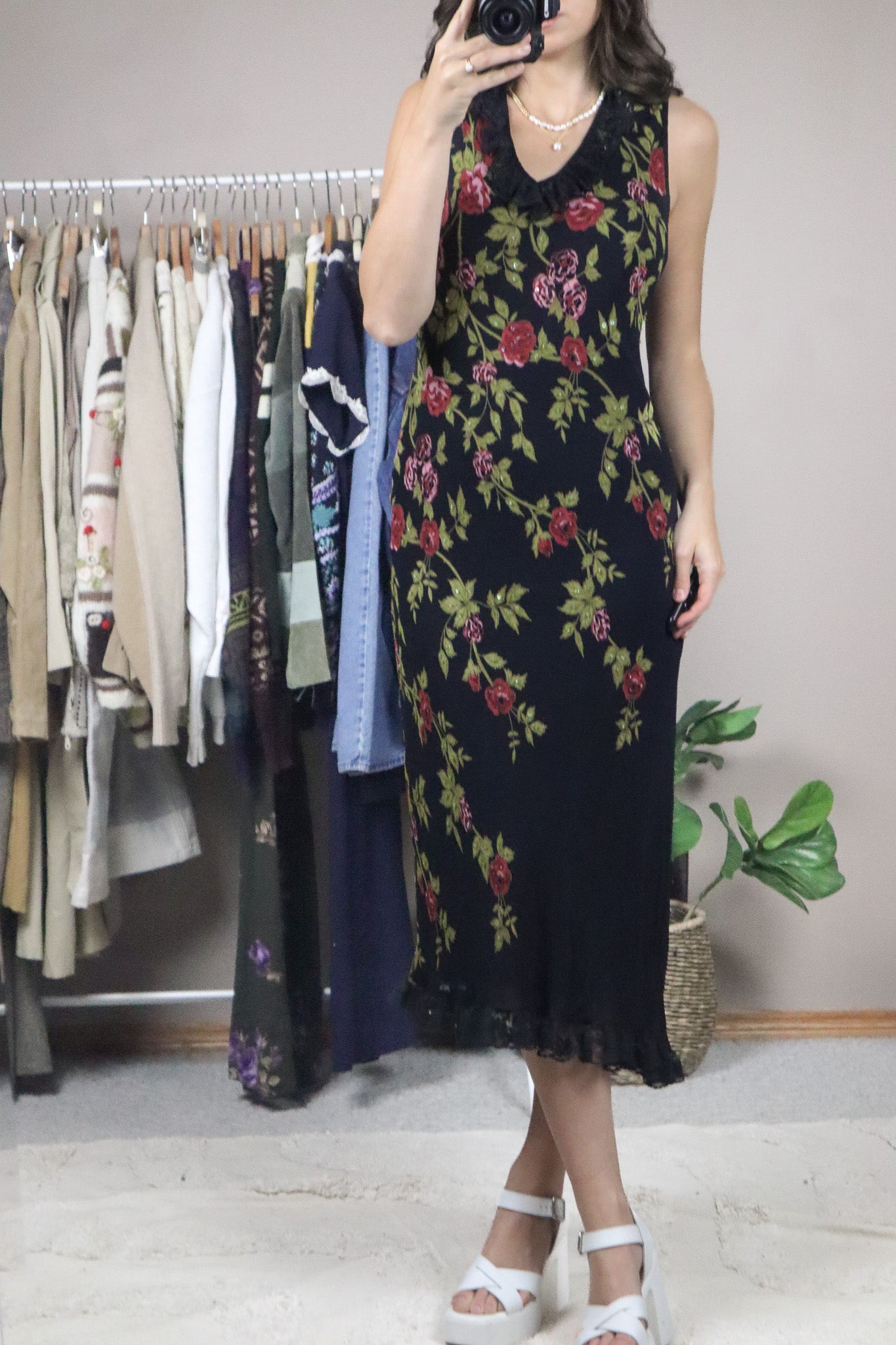 Vintage x Floral Beaded & Lace Maxi Dress (8/10)