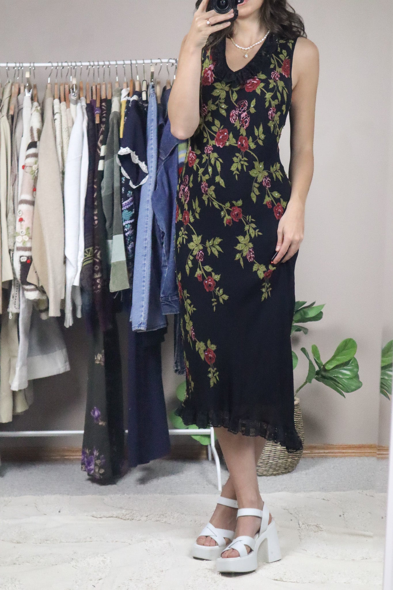 Vintage x Floral Beaded & Lace Maxi Dress (8/10)