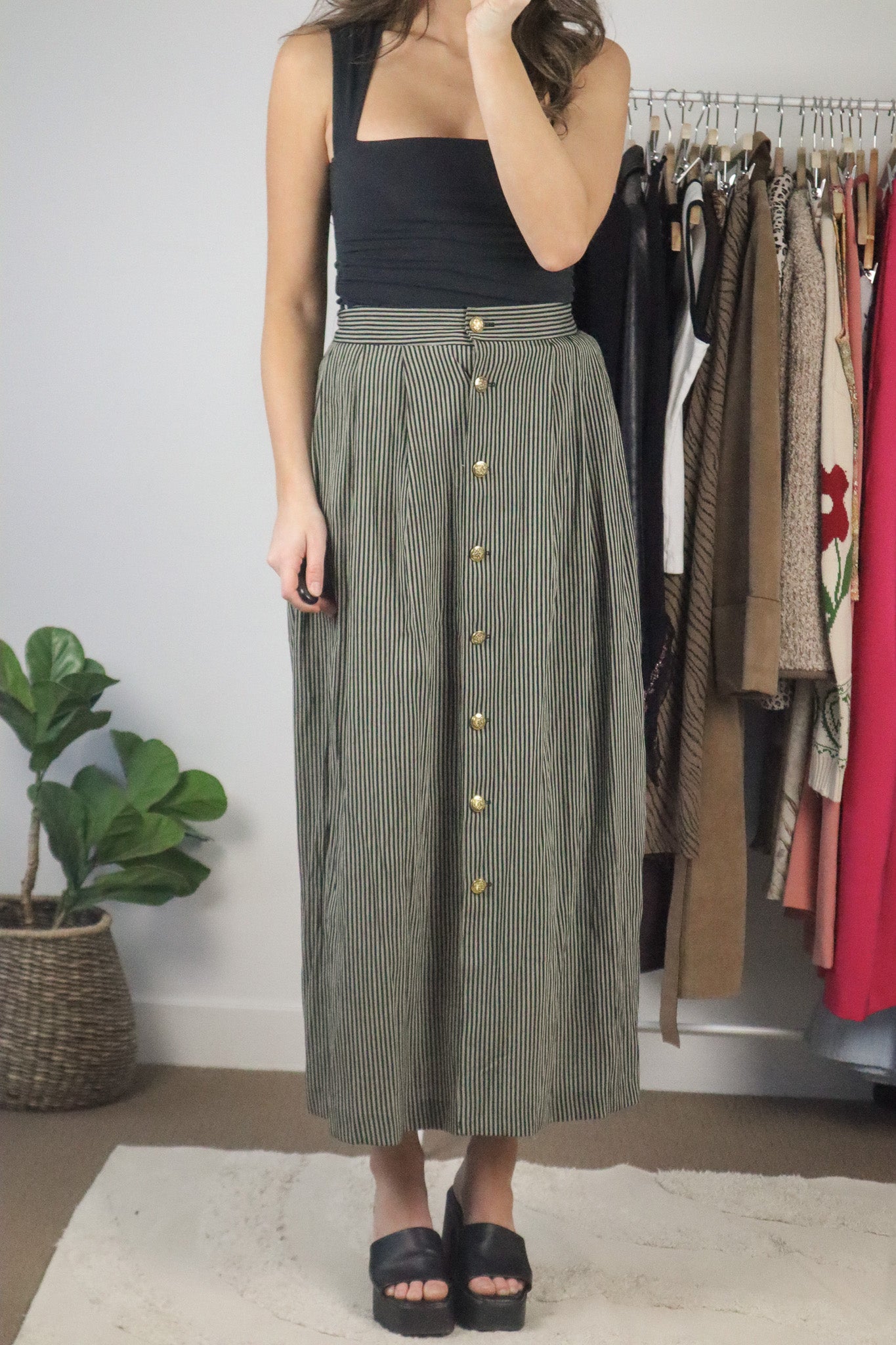 Made in Canada x Vintage x Midi Skirt (32)