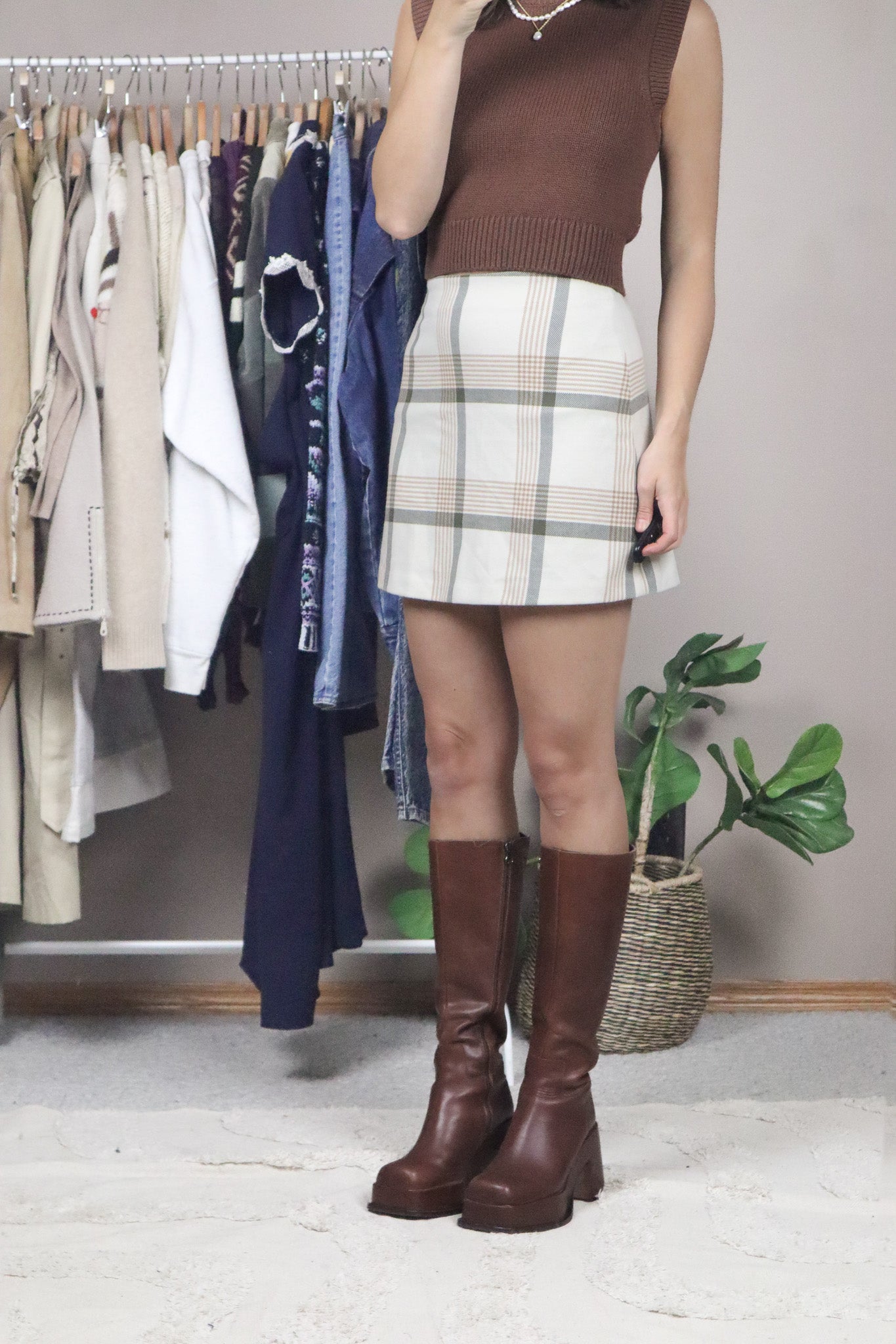 Wilfred x Plaid Mini Skirt (4)