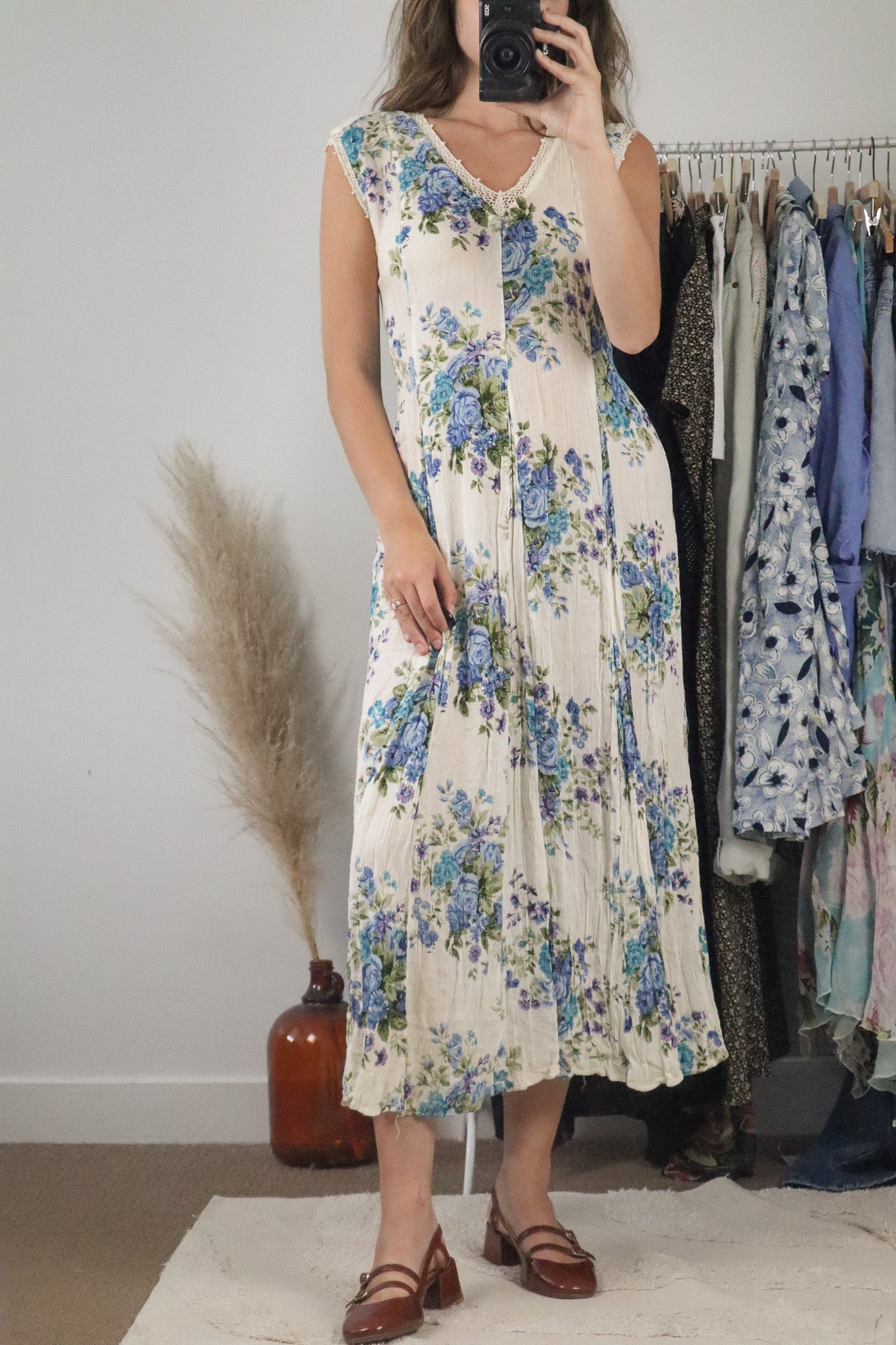 Vintage x Floral Maxi Dress (M)