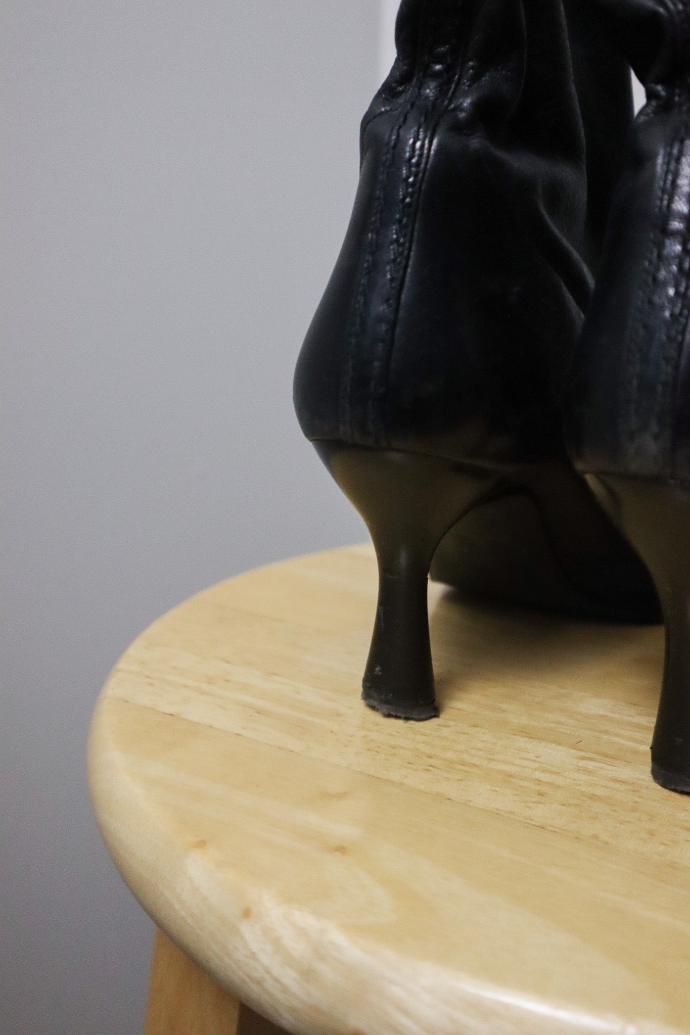 Vintage x Stuart Weitzman x Leather Boots (5.5)