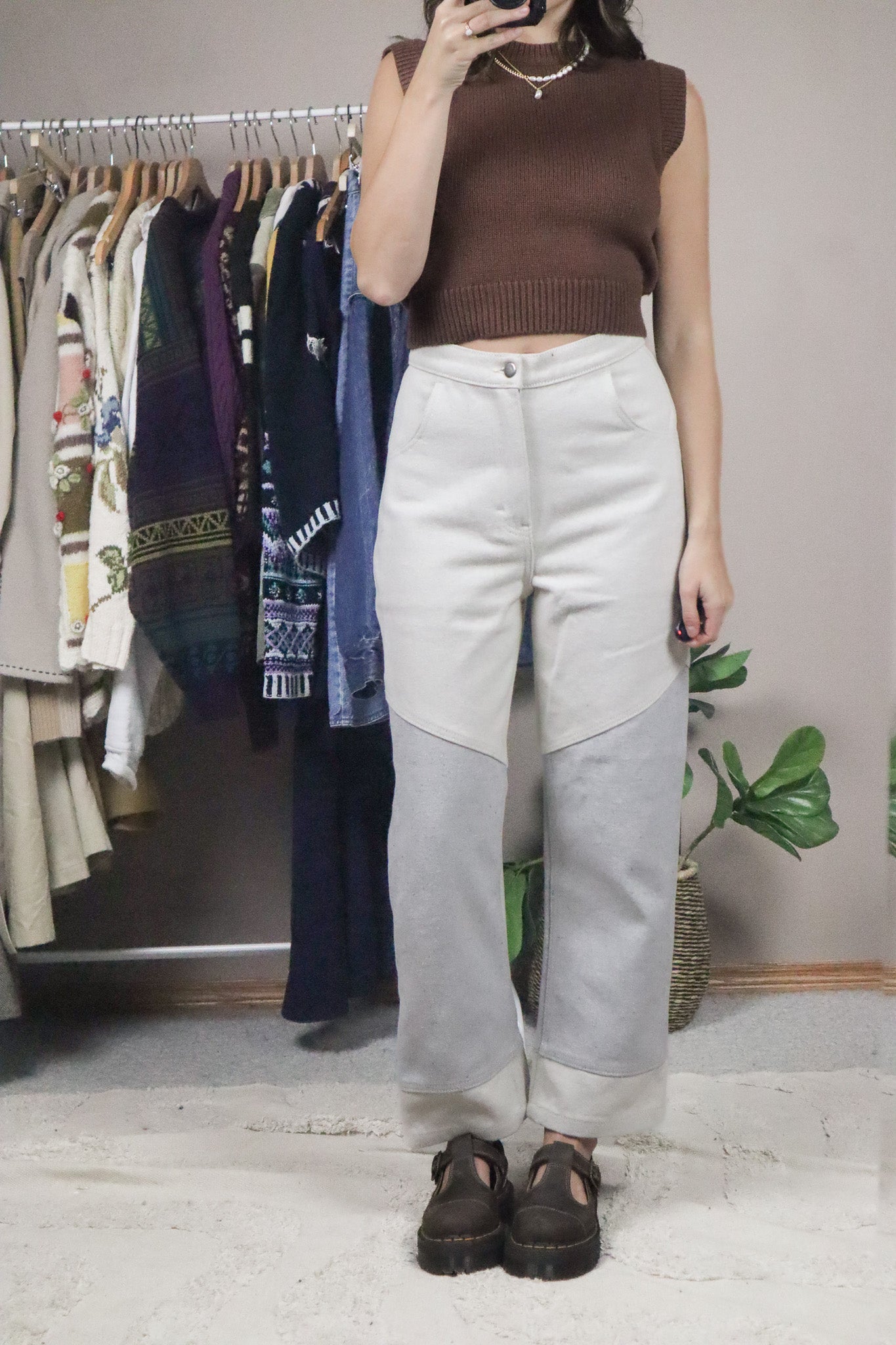 Modern x Two-Toned Pants (4)