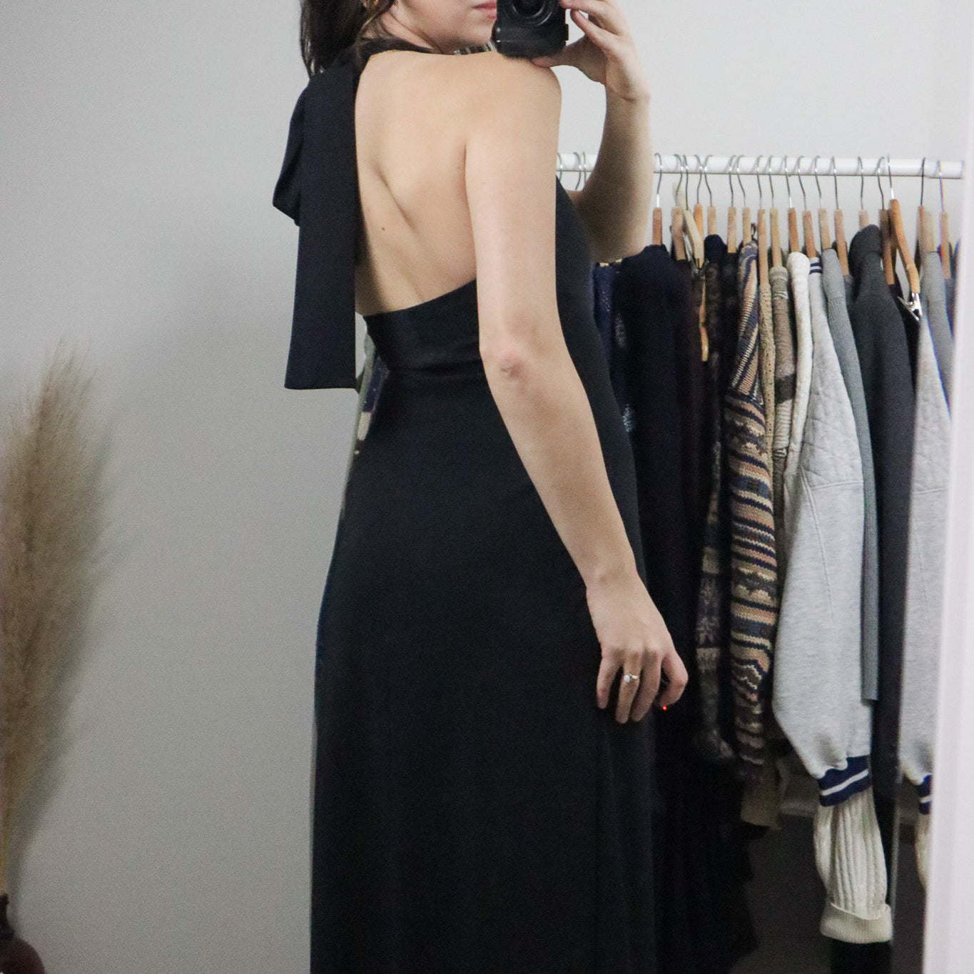 Made in Canada x Vintage x Halter Dress (XS)