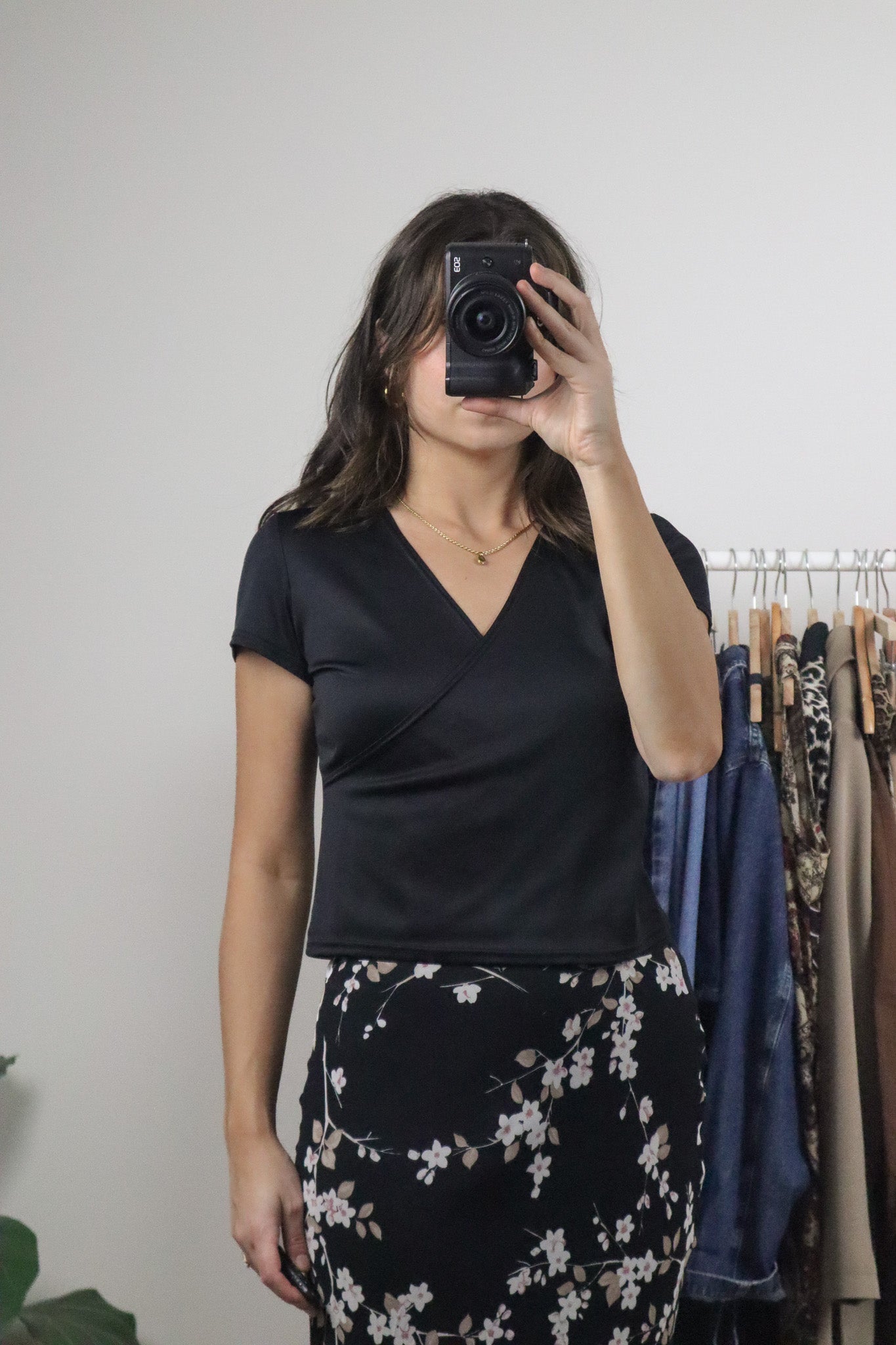 Made in Canada x Vintage x Cross Over Top (M)