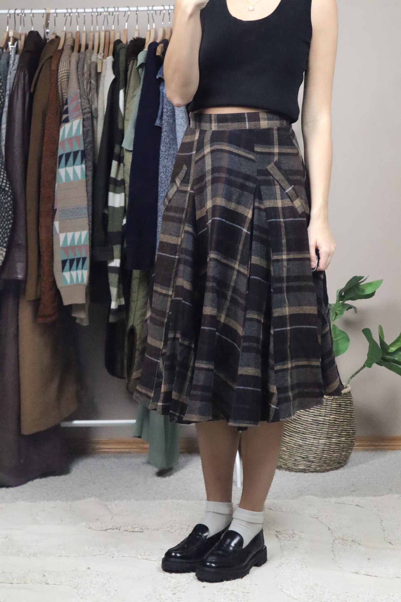 Modern x Wool Plaid Midi Skirt (XXS)