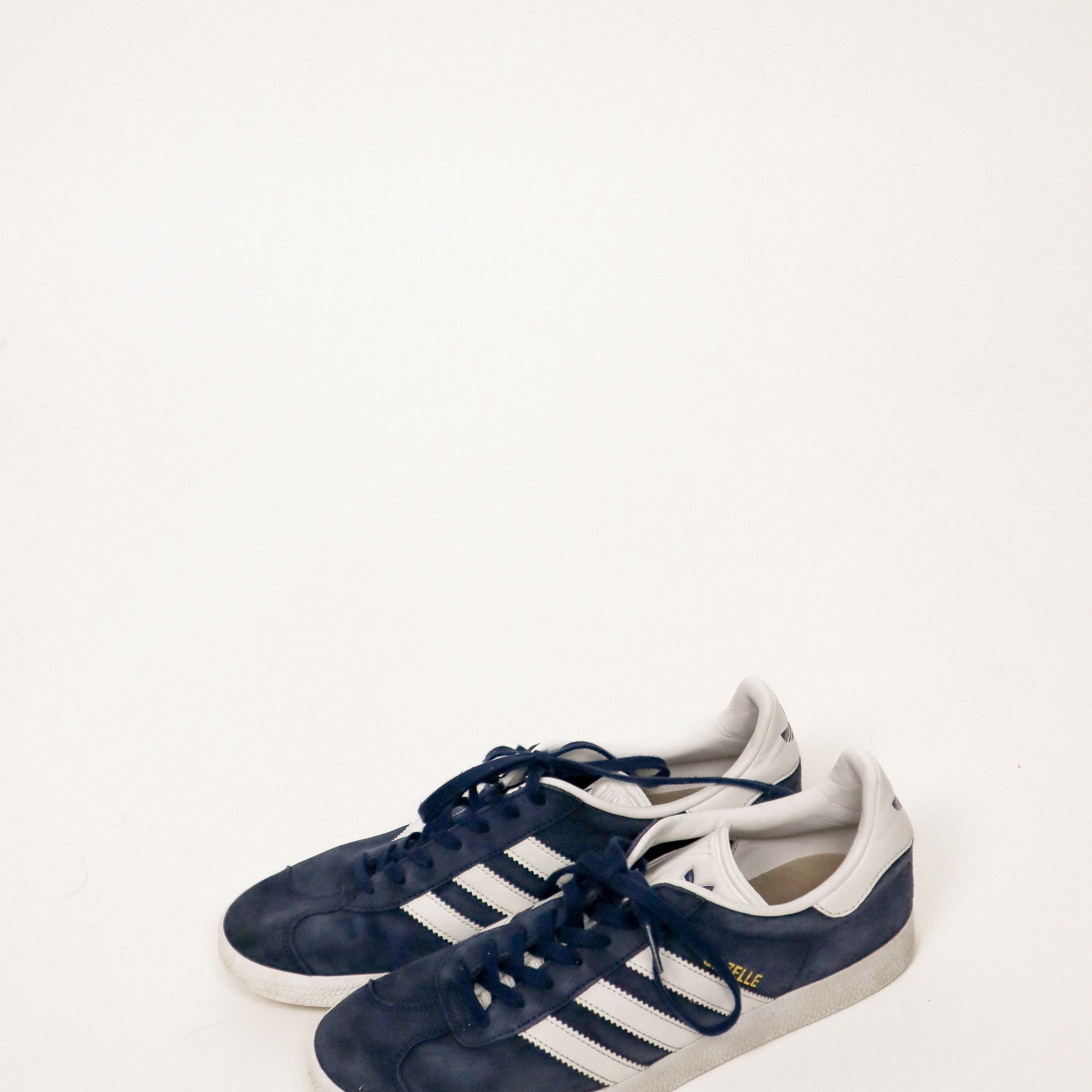 Adidas Gazelles (9/9.5)