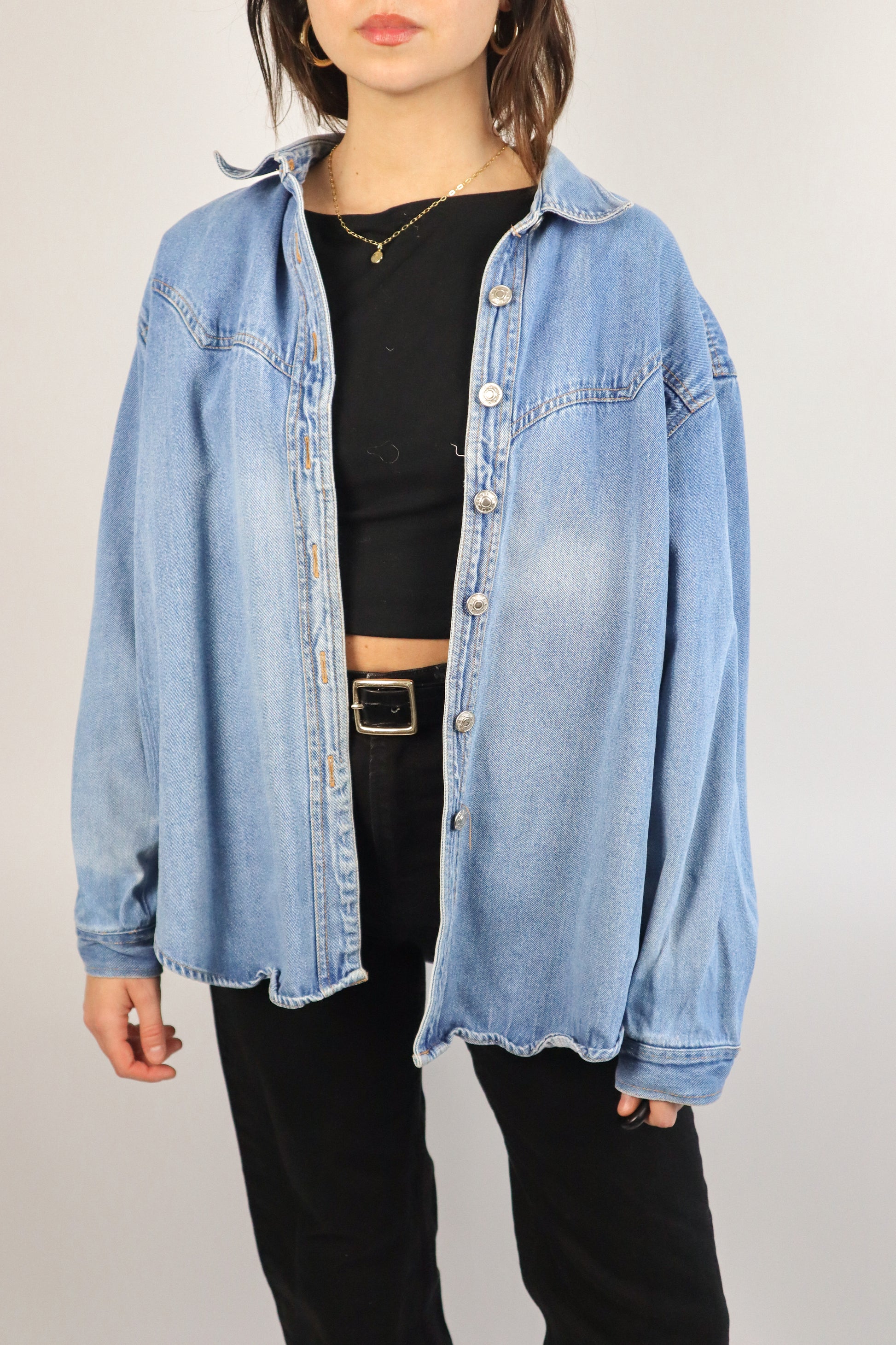 Vintage x Denim Button Up (M/L)