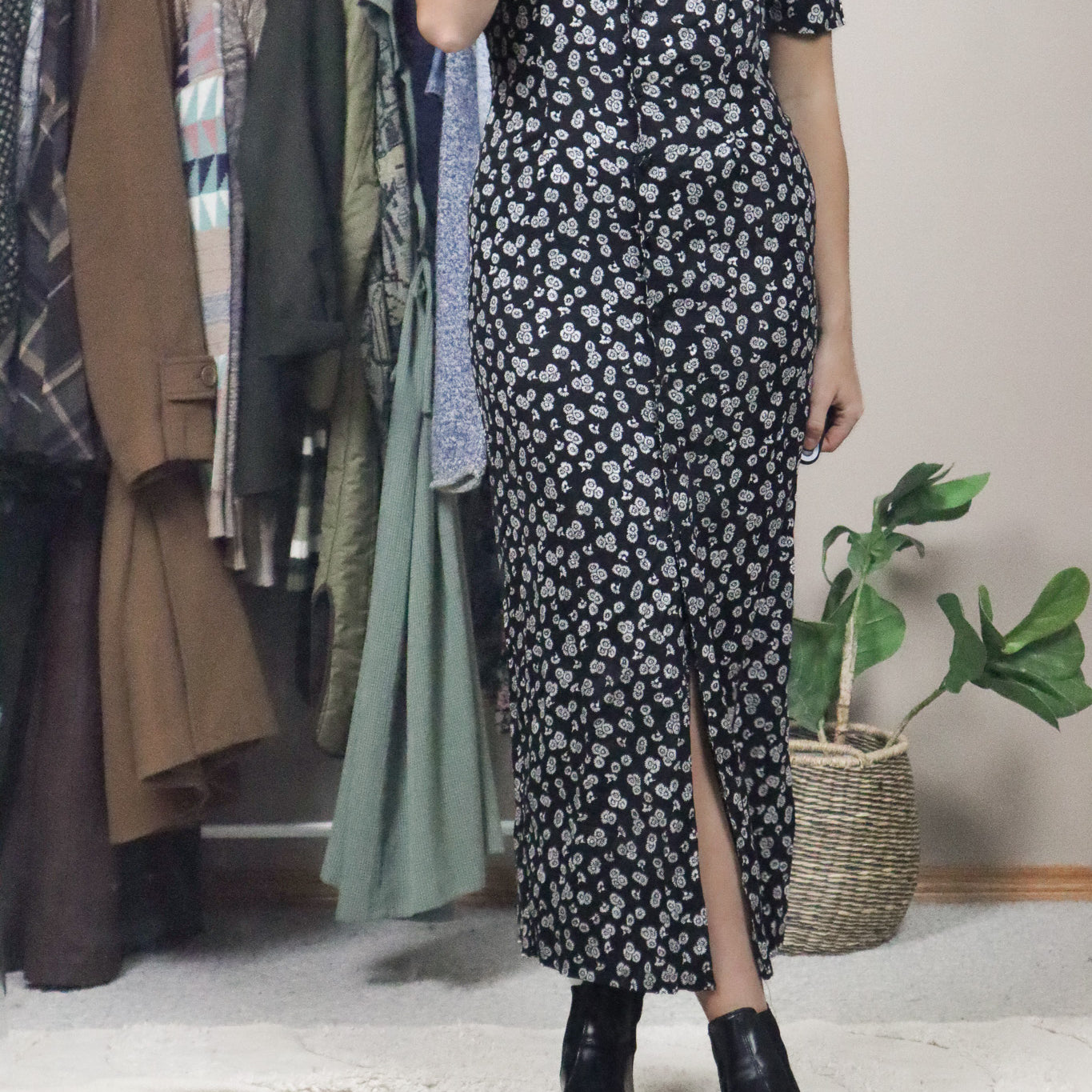 Vintage x Floral Maxi Dress (2/4)