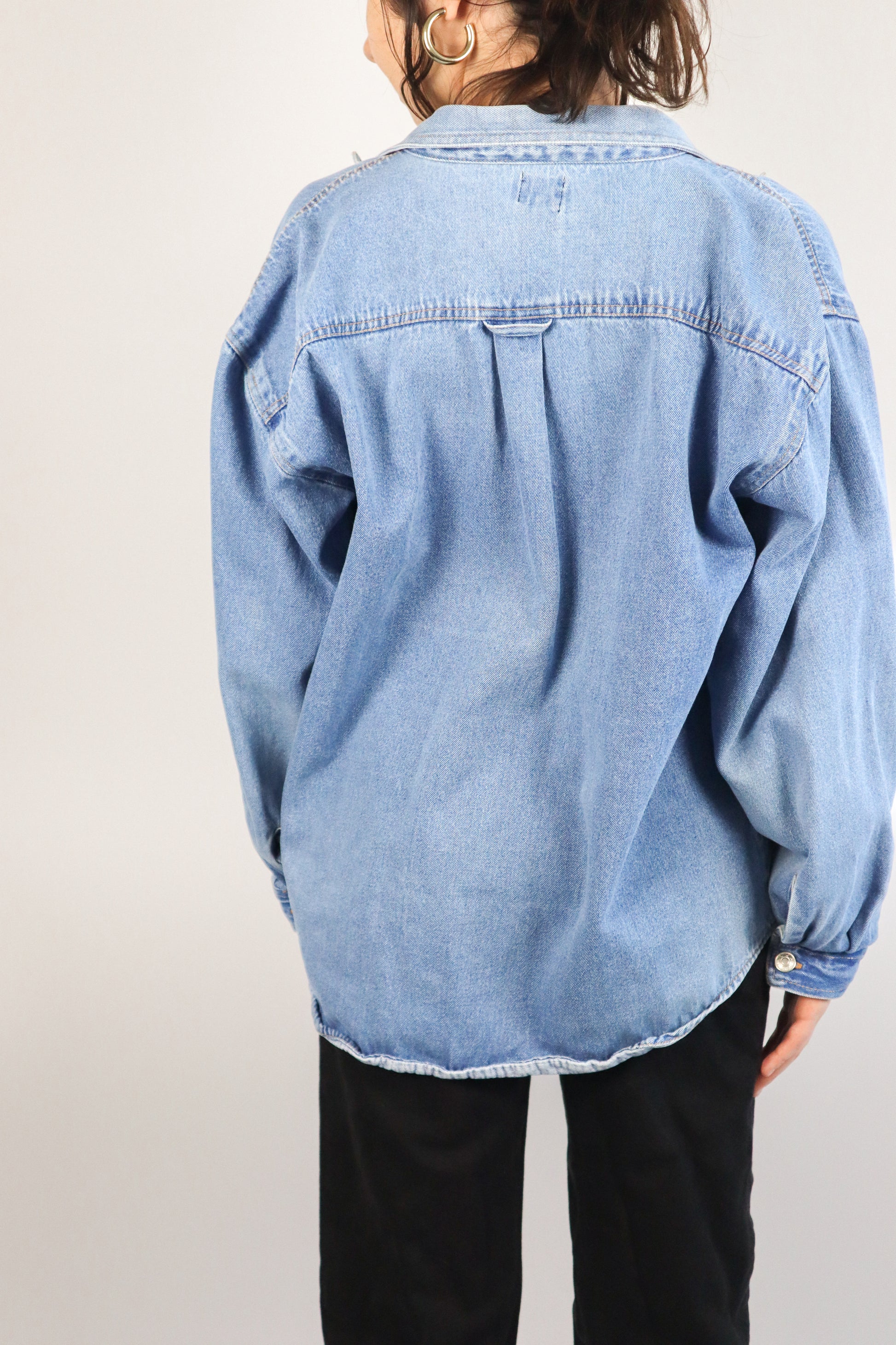 Vintage x Denim Button Up (M/L)