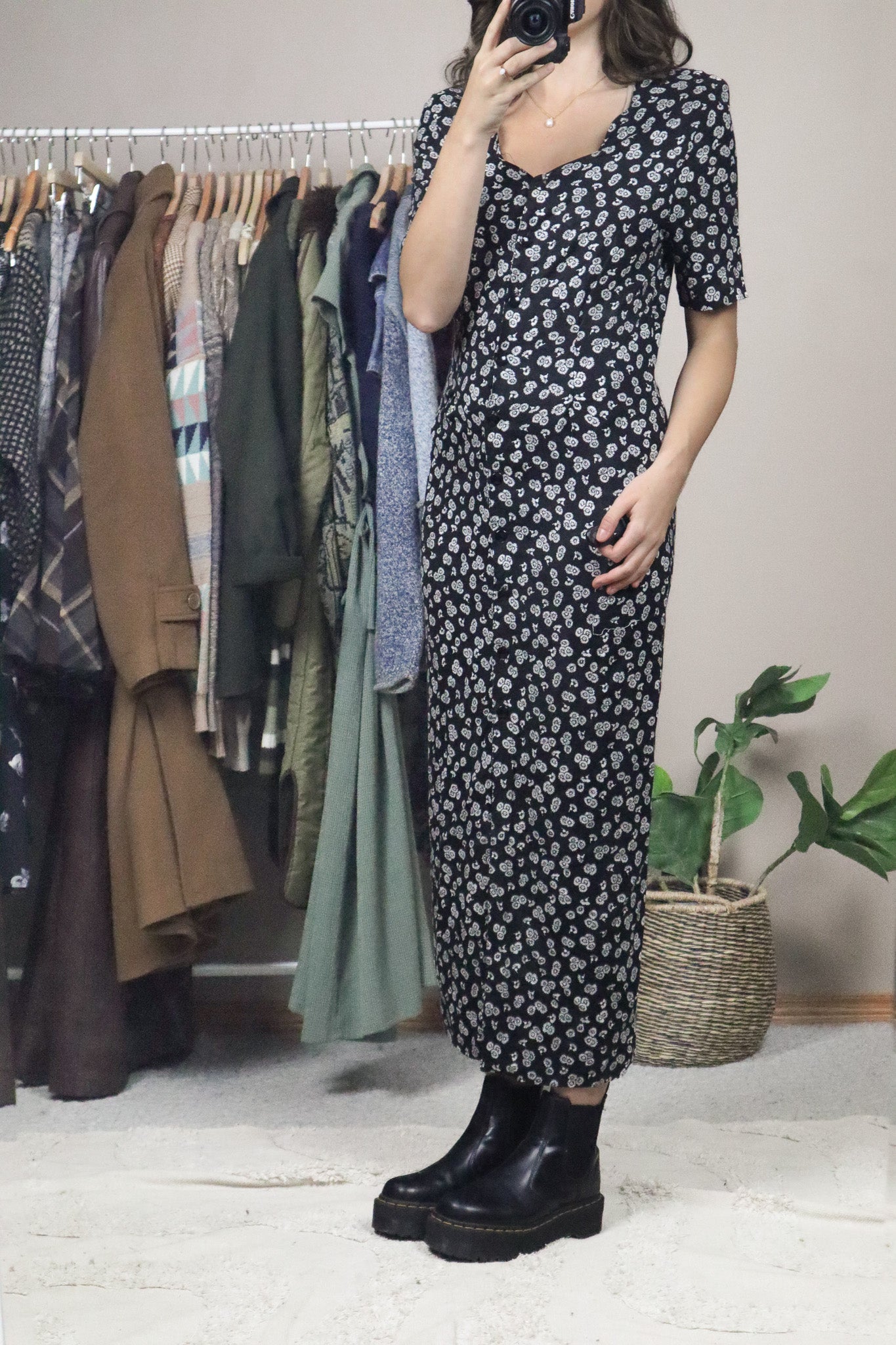 Vintage x Floral Maxi Dress (2/4)