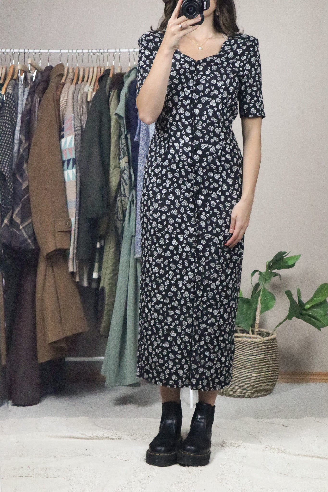 Vintage x Floral Maxi Dress (2/4)