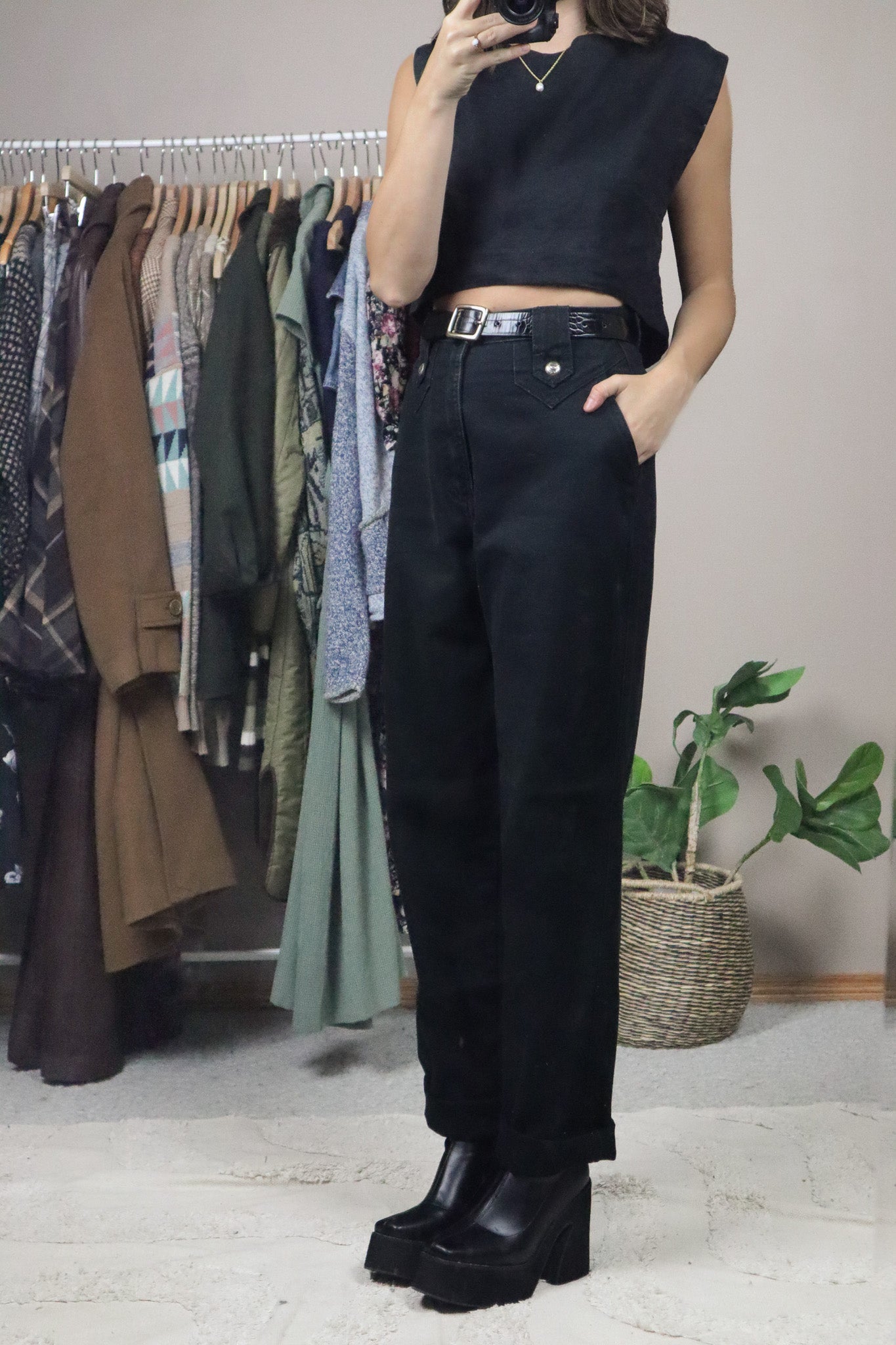 Vintage x Western Style Pleated Jeans (10)