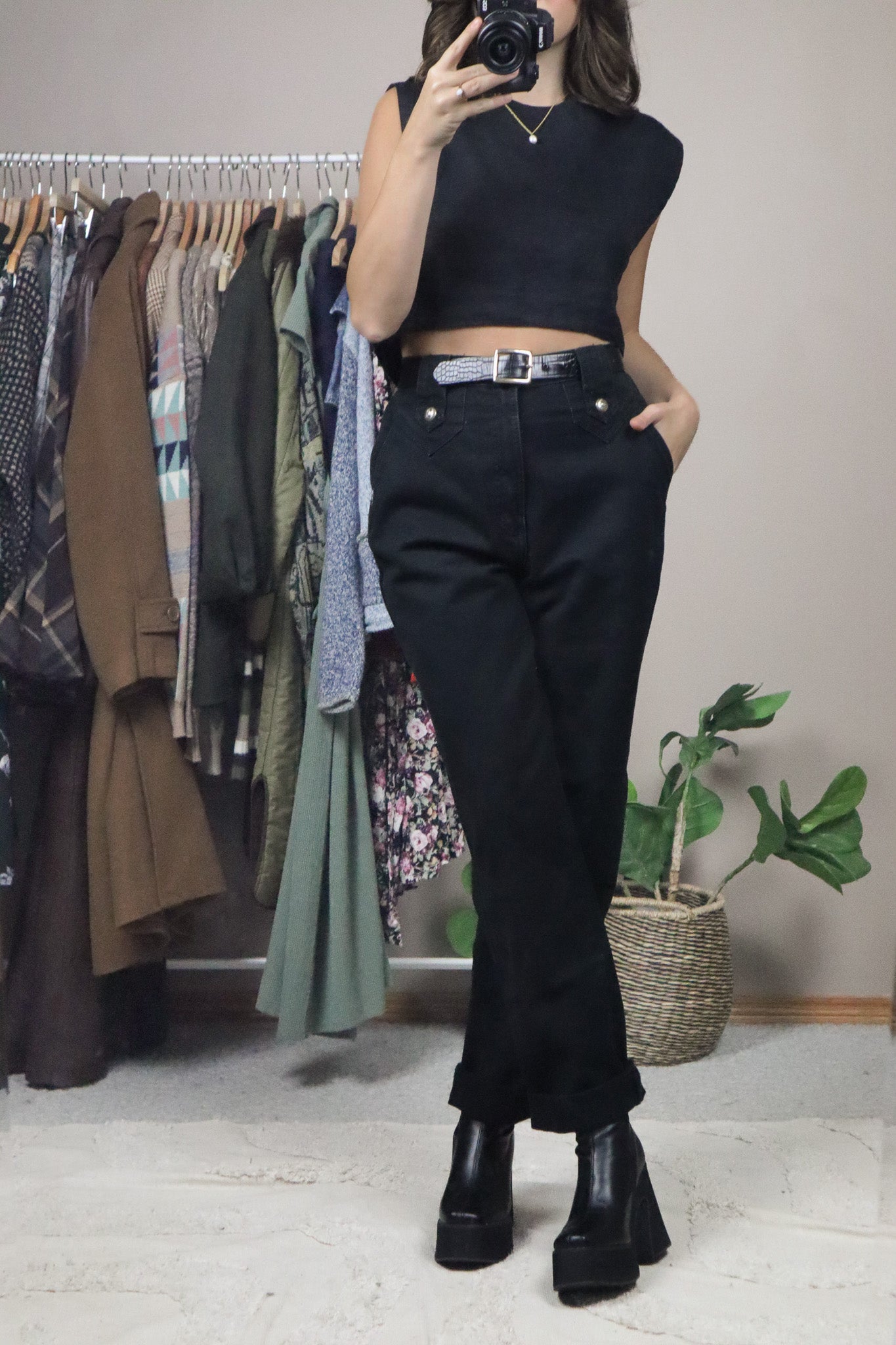 Vintage x Western Style Pleated Jeans (10)