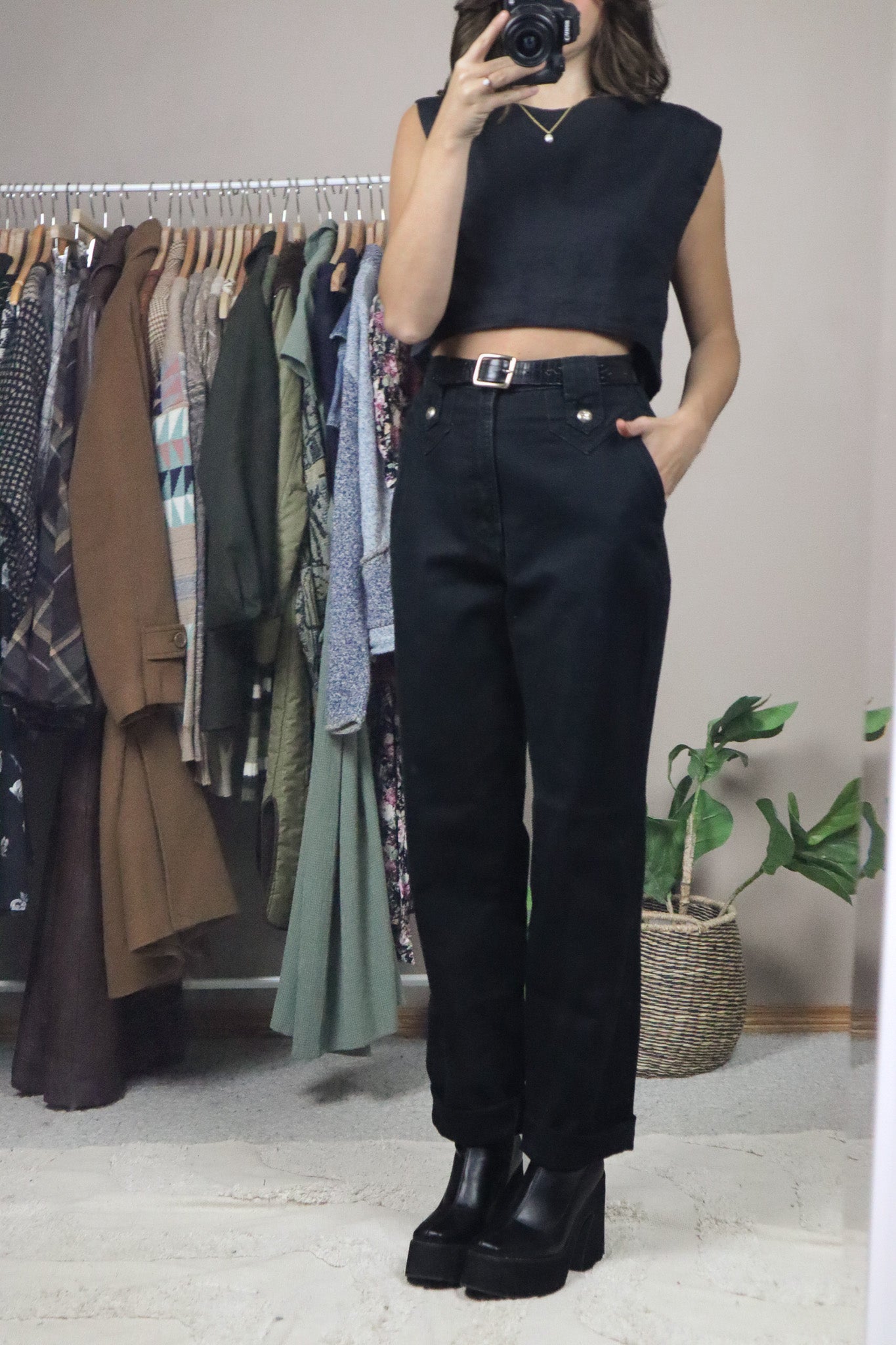 Vintage x Western Style Pleated Jeans (10)