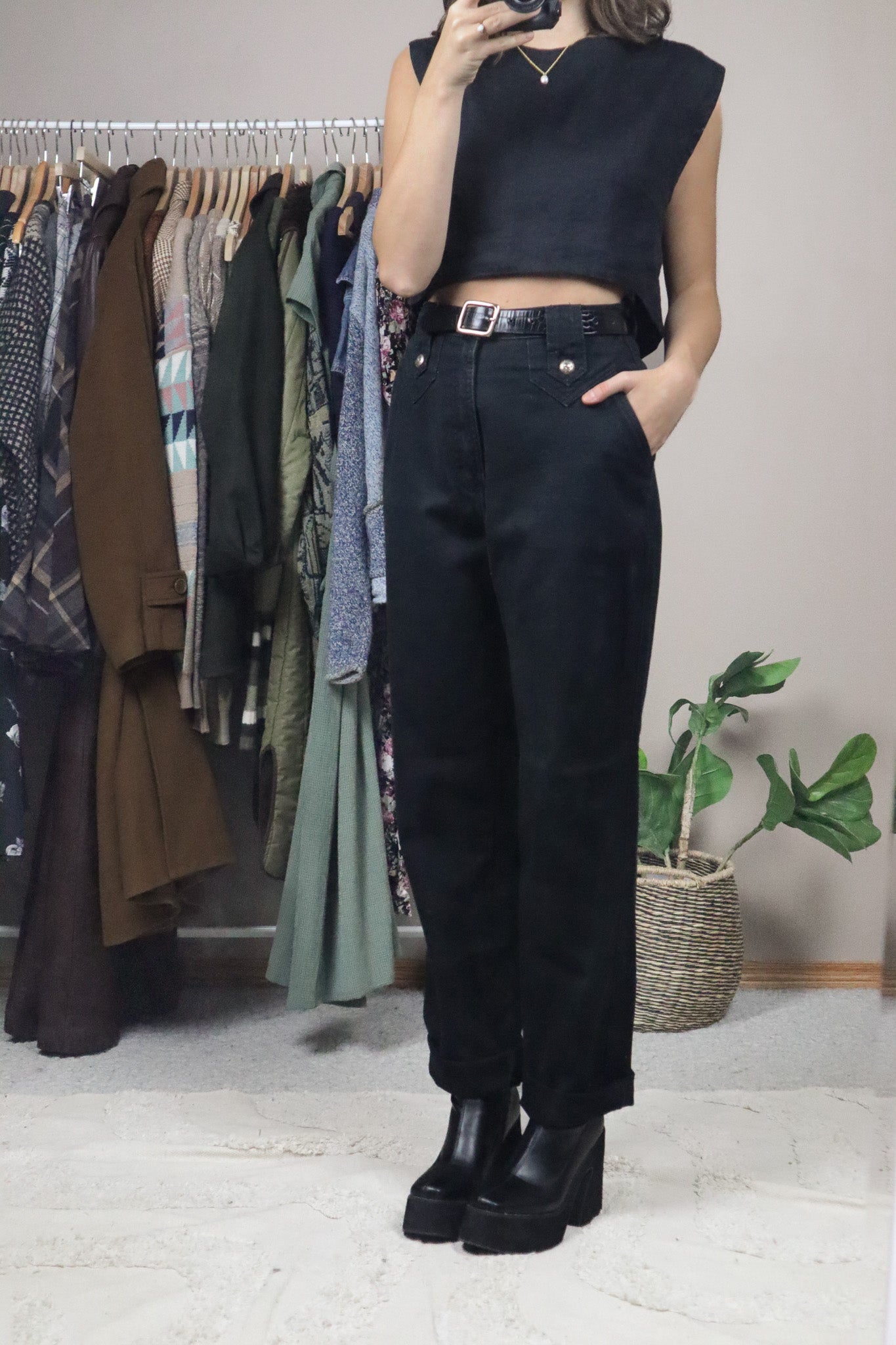 Vintage x Western Style Pleated Jeans (10)