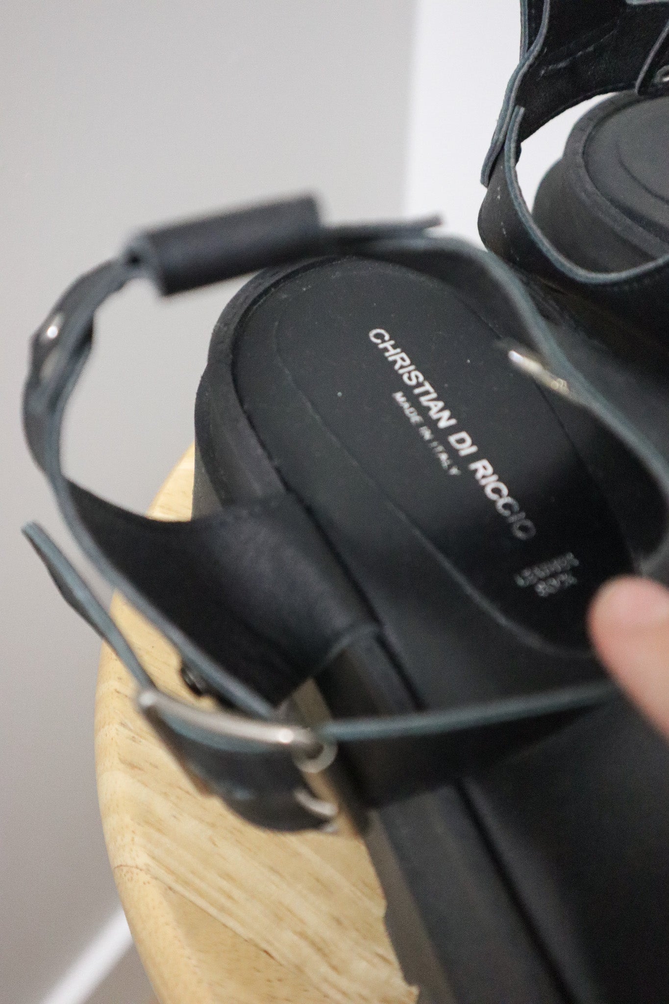 Made in Italy x Vintage x Leather Platform Sandals (9)