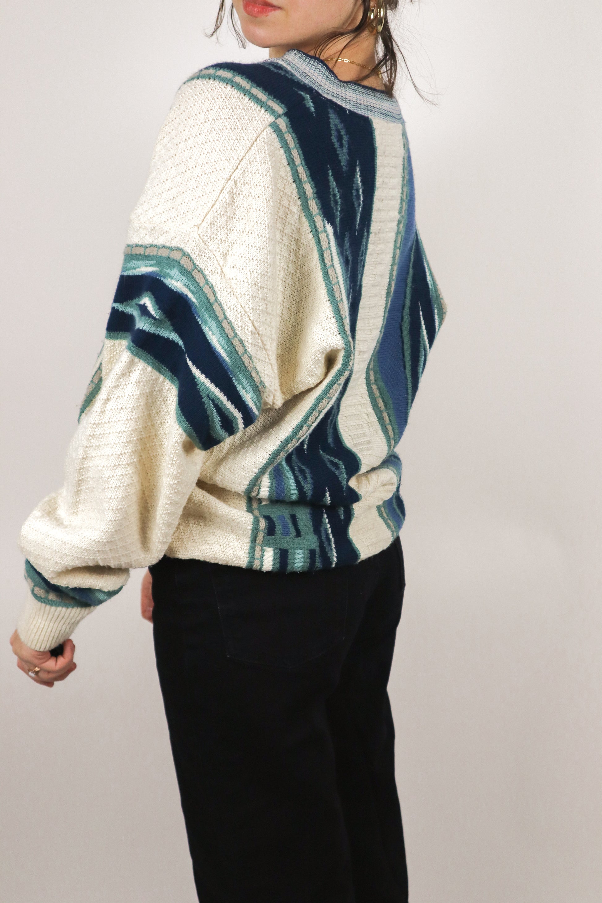 Vintage x Pattered V-Neck Sweater (M/L)