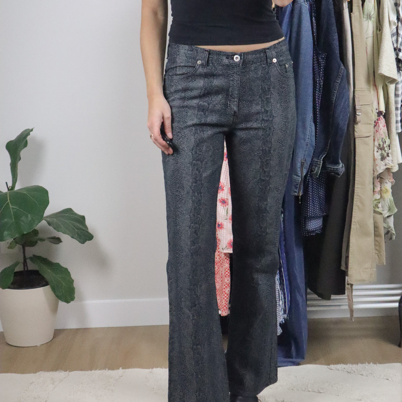 Made in Canada x Vintage x Snakeskin Flare Pants (28/29)