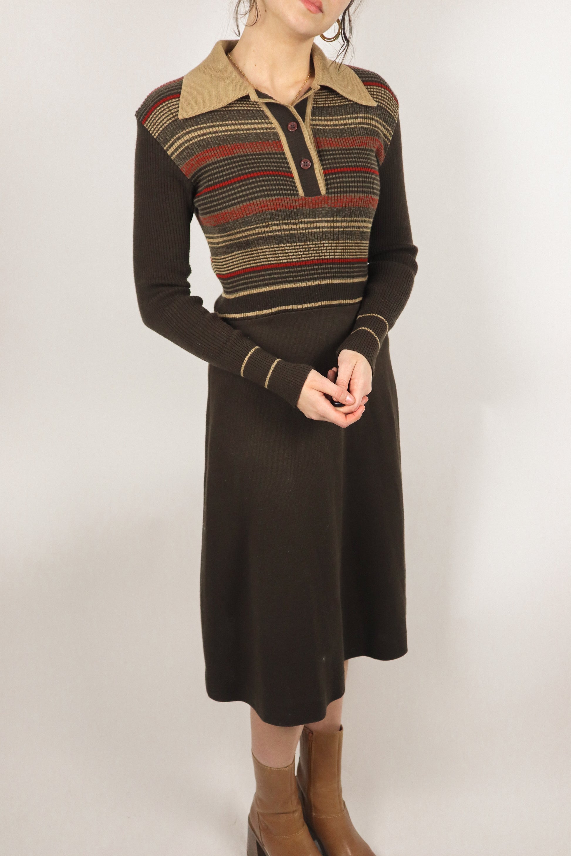 Vintage 70s x Collared Maxi Dress (6)