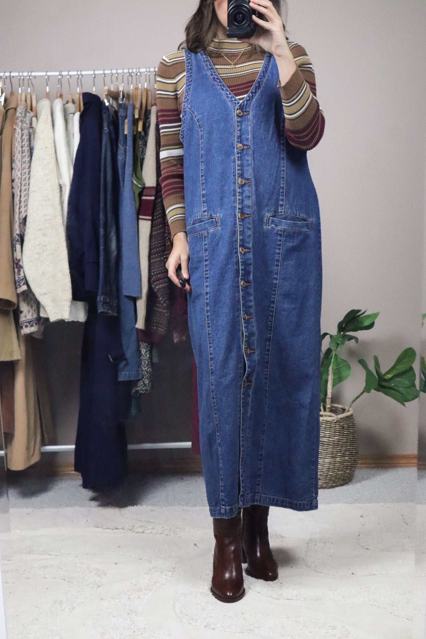 Vintage x Denim Button Up Maxi Dress (M)