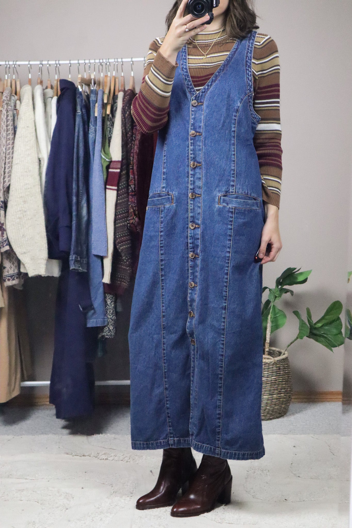 Vintage x Denim Button Up Maxi Dress (M)