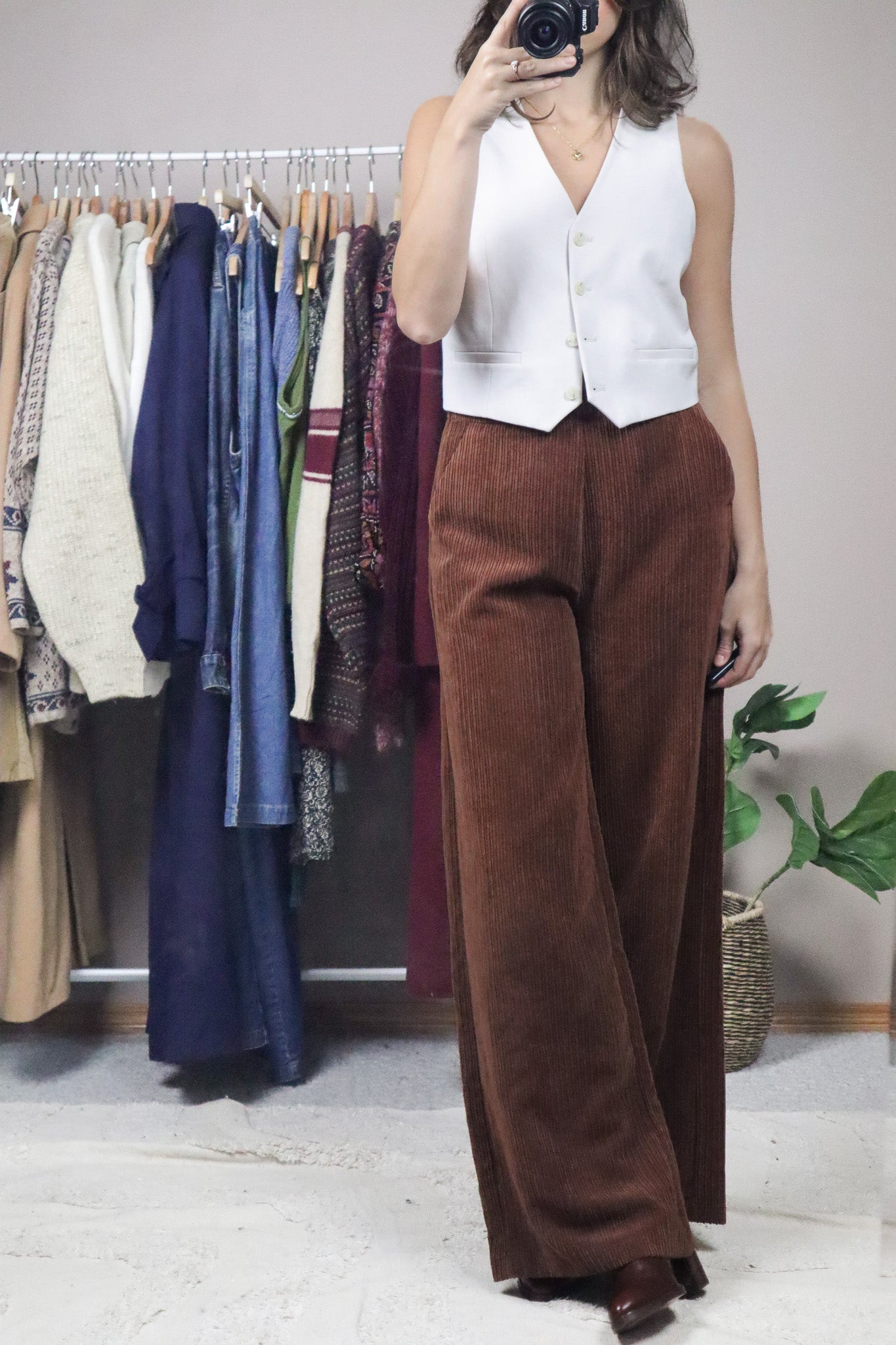 Modern x Corduroy Wide-Leg Pant (4/6)