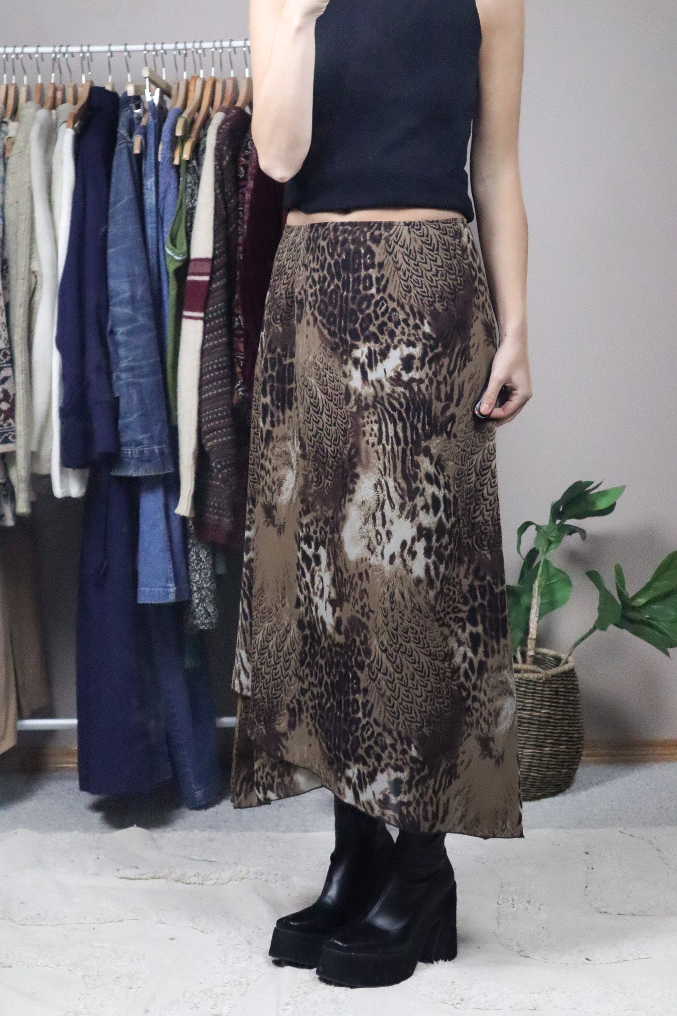 Made in Canada x Vintage x Animal Print Maxi Skirt (4-8)