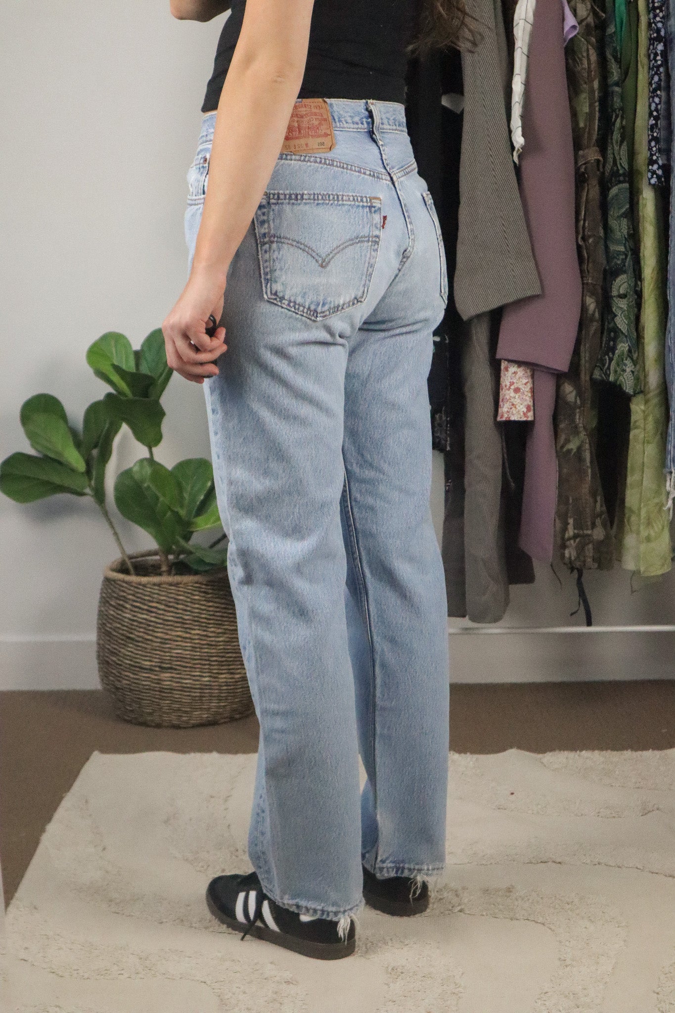 Made in Canada x Vintage x 501 Levi's (28)