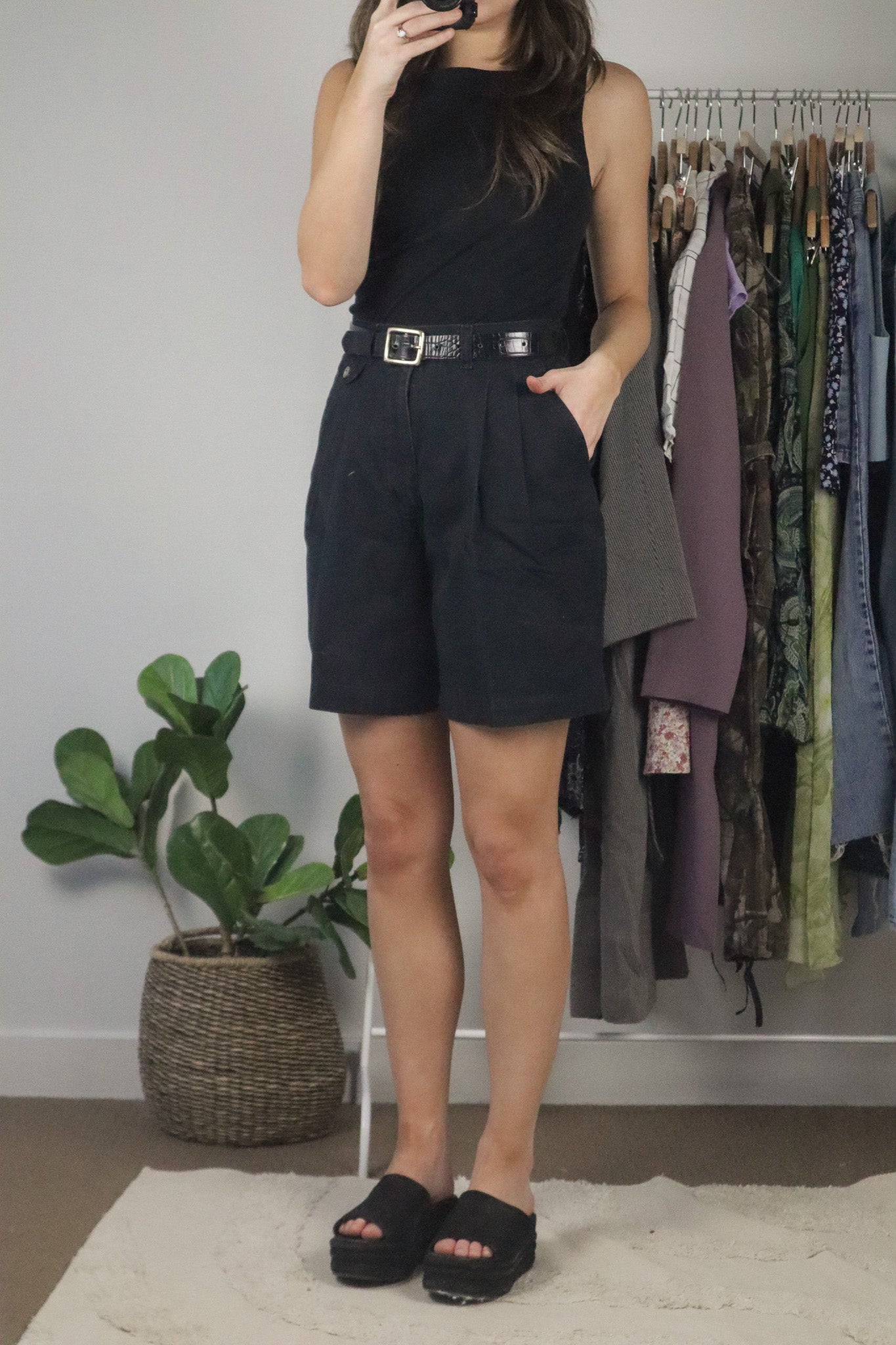 Made in Canada x Vintage x Pleated Shorts (4)