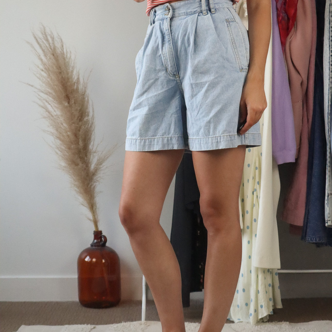 Vintage x Pleated Shorts (4)