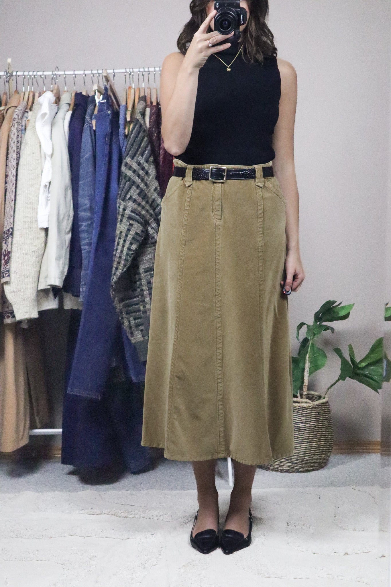 Vintage x Corduroy Maxi Skirt (8)