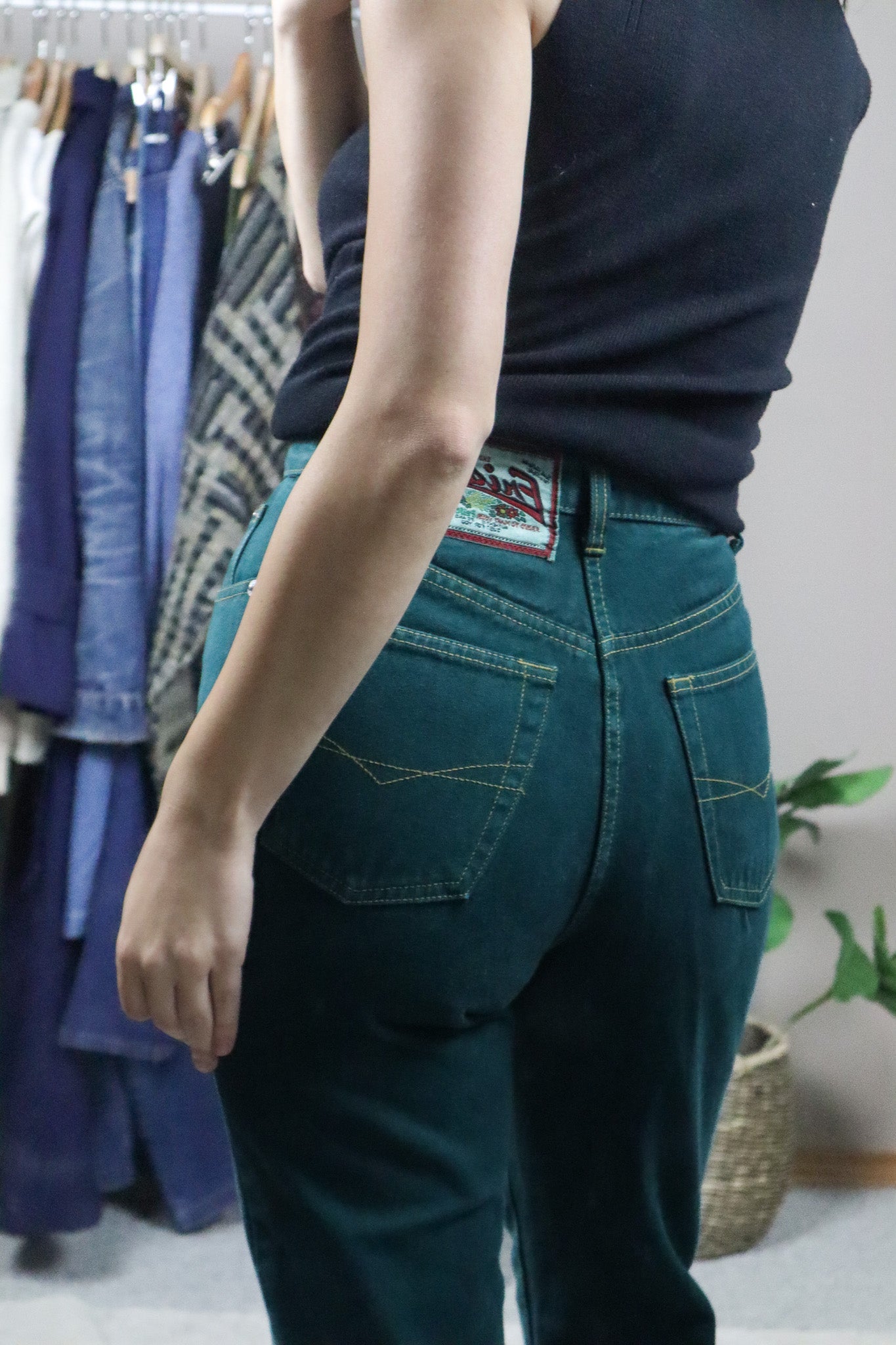 Vintage x Green Mom Jeans (0/2)