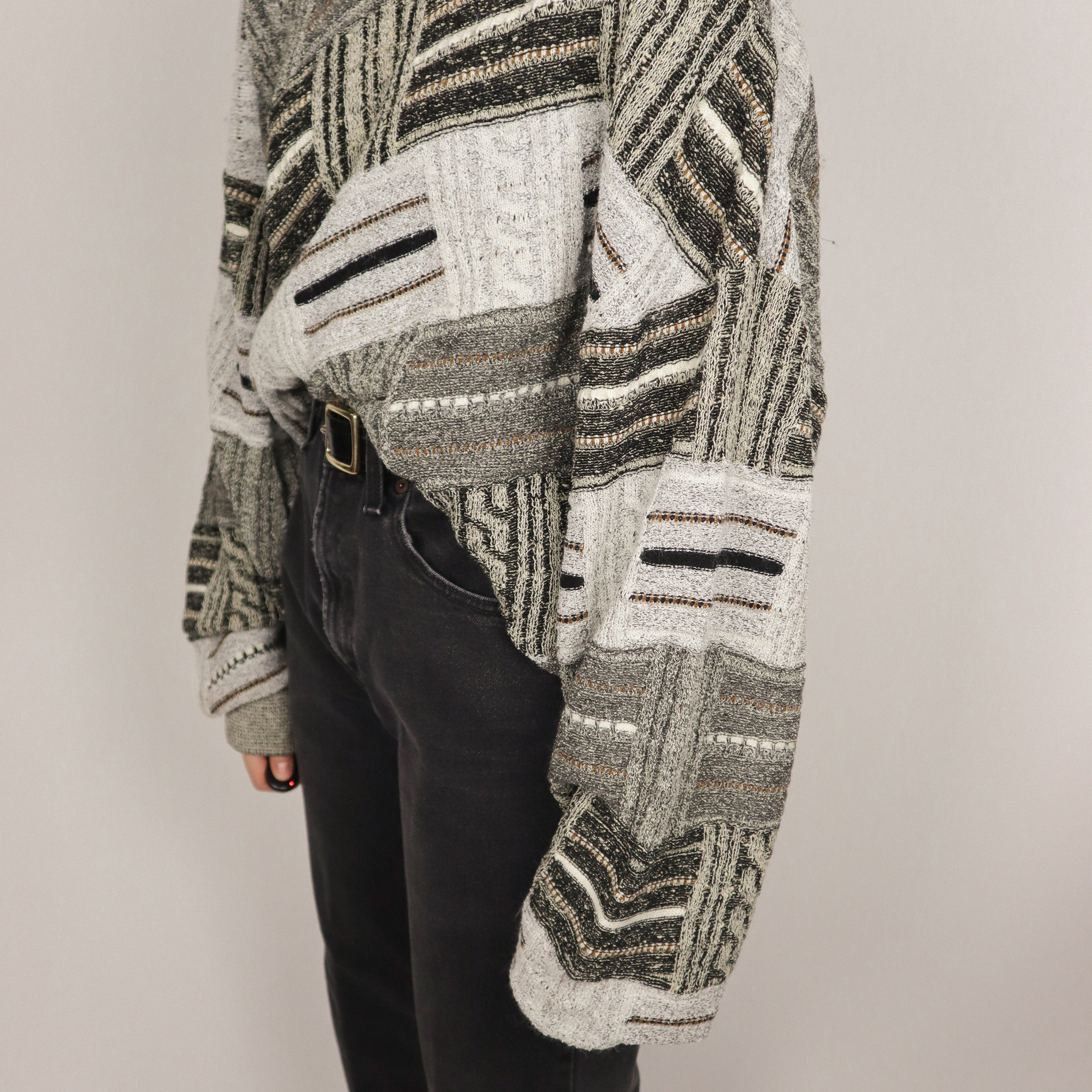Made in Canada x Vintage x Patterned Knit (L/XL)