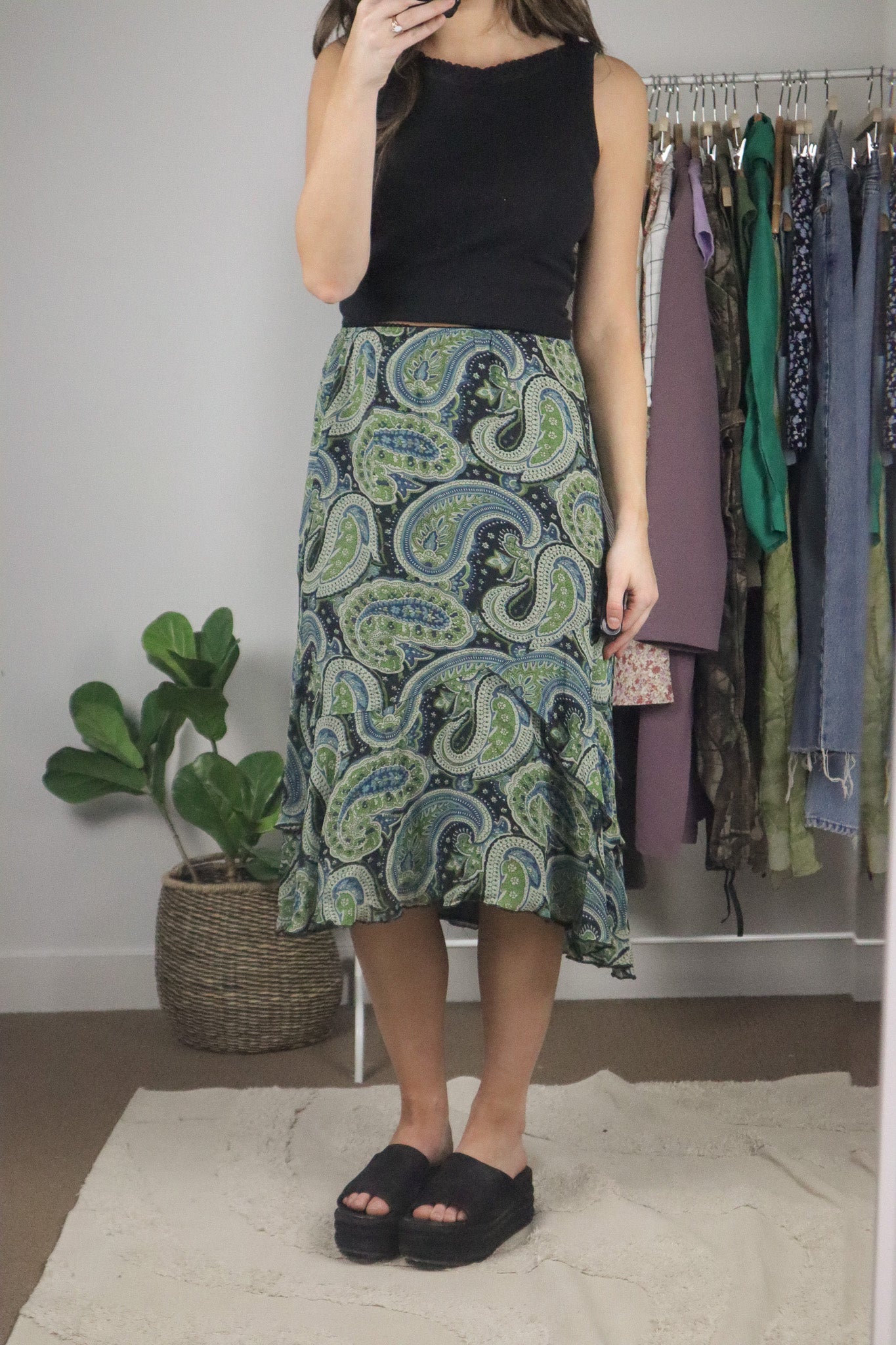 Vintage x Paisly Midi Skirt (S)