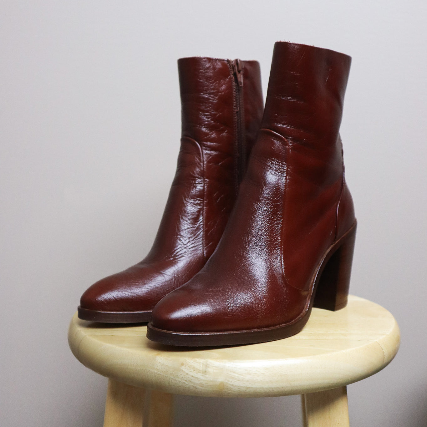 Made in Spain x Modern x Leather Boots (7/7.5)