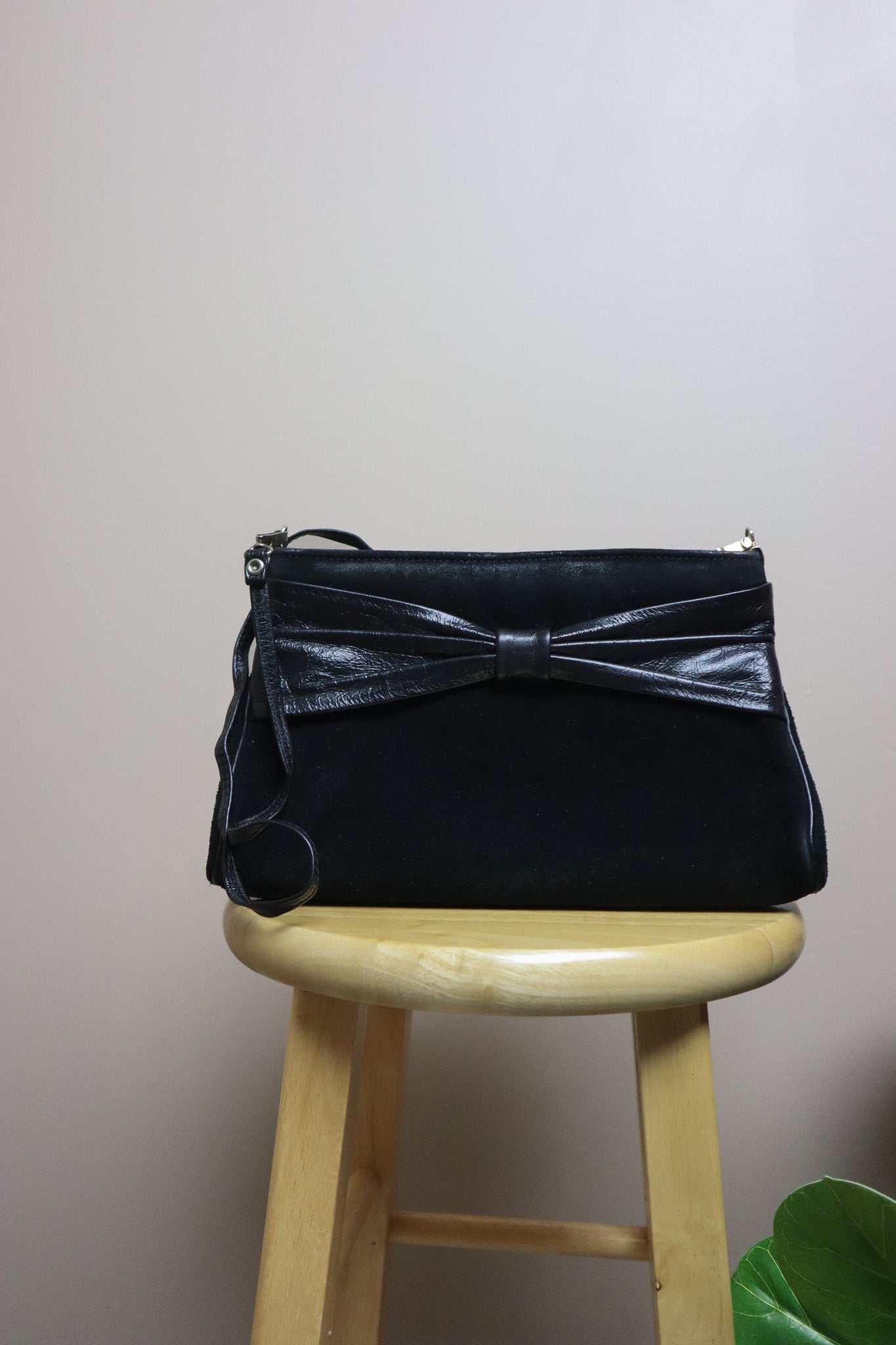 Made in Canada x Vintage x Suede Purse