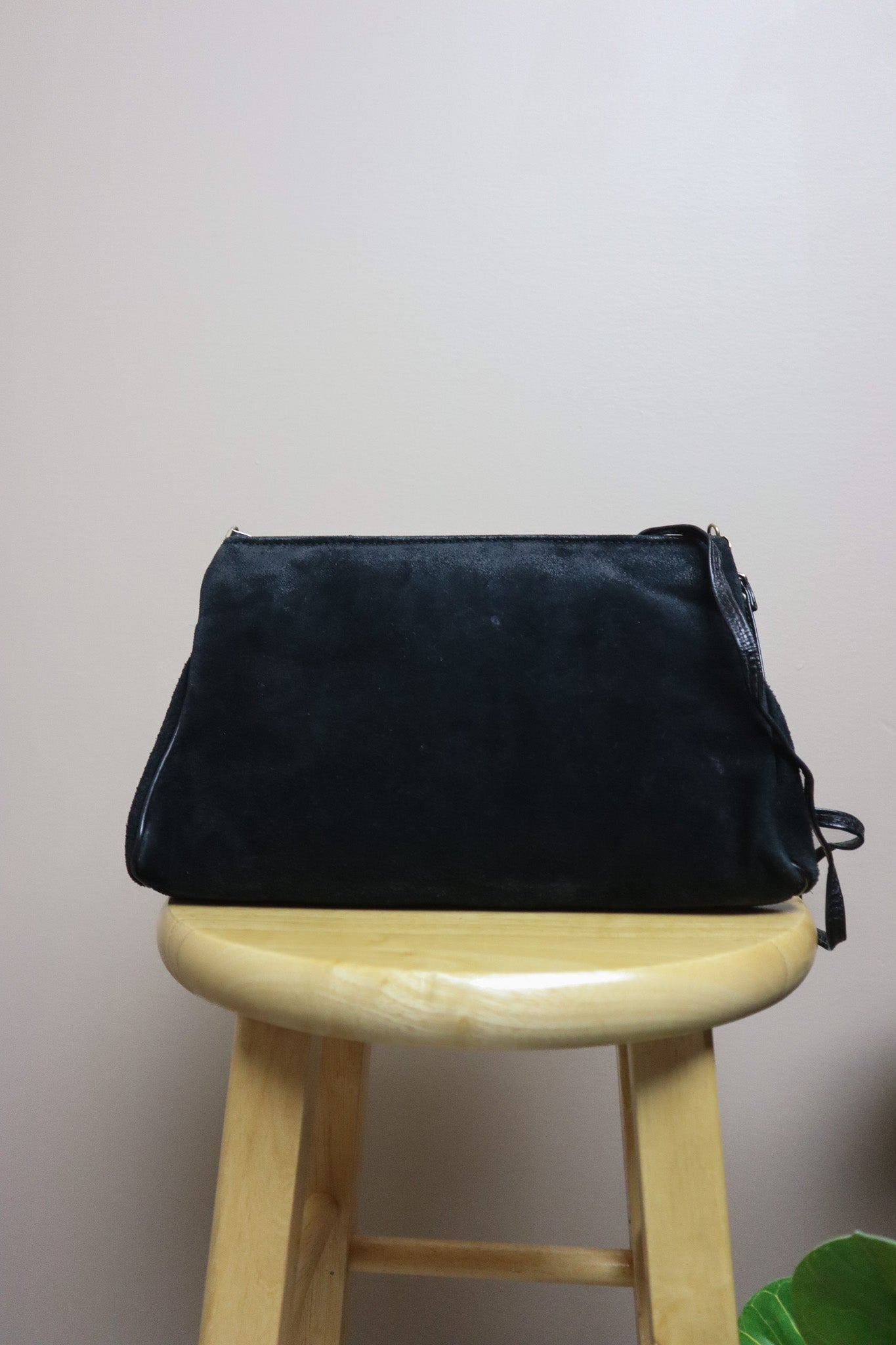 Made in Canada x Vintage x Suede Purse