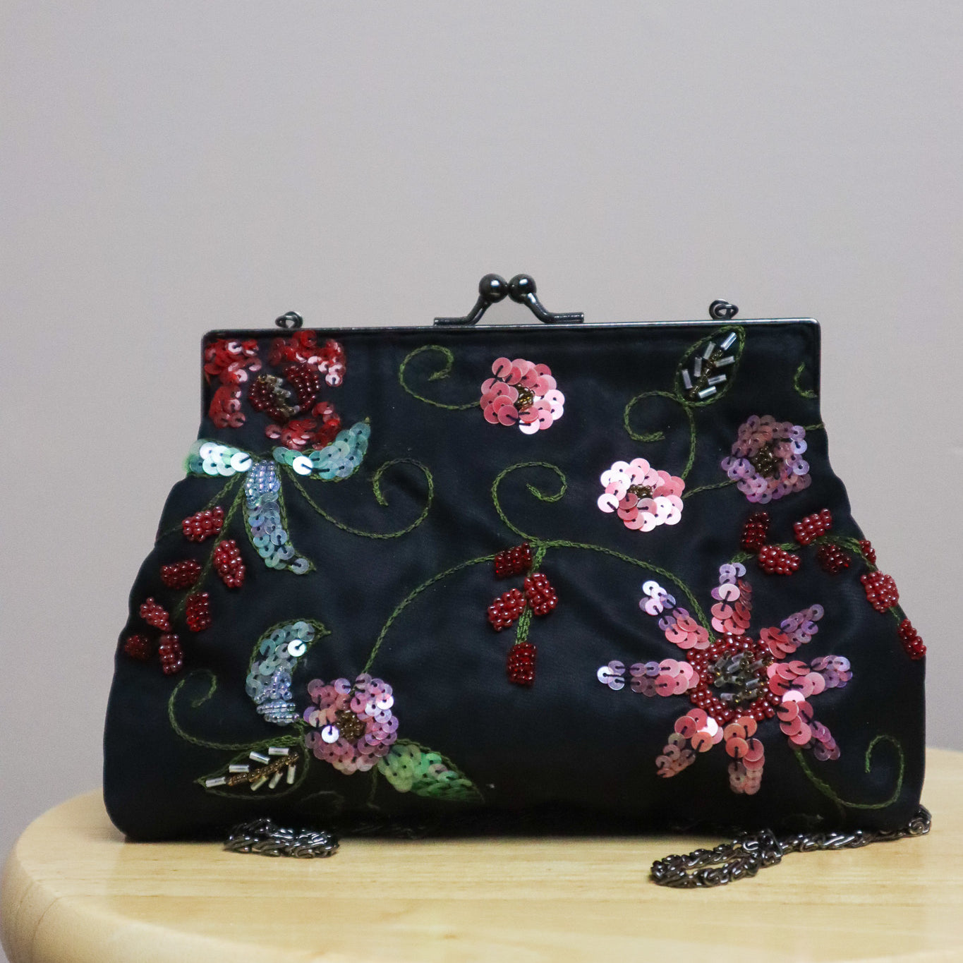 Vintage x Floral Beaded Purse/Clutch