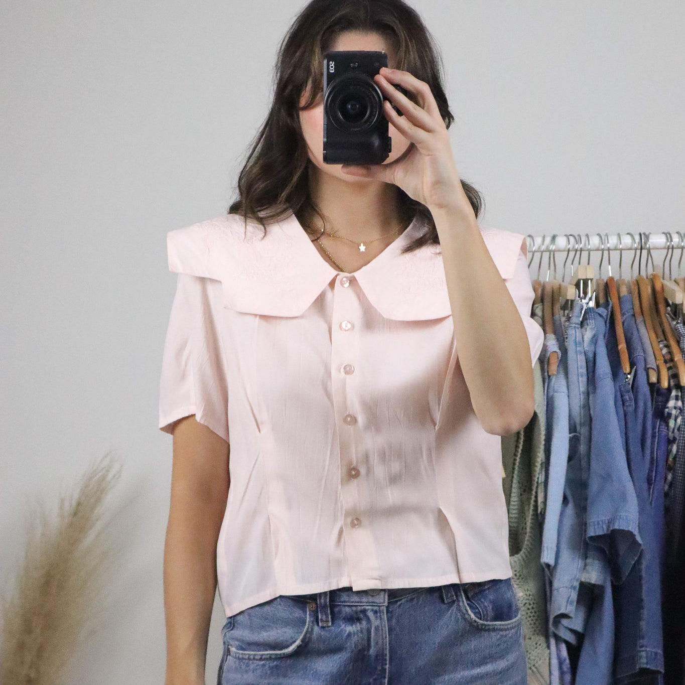 Vintage x Embroidered Peter Pan Collar Blouse (M)