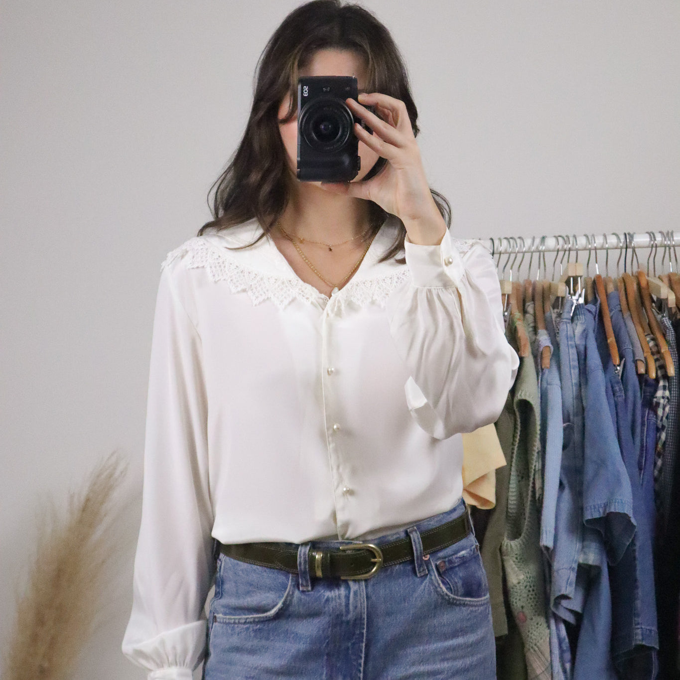 Vintage x Lace Peter Pan Collar Blouse (8)