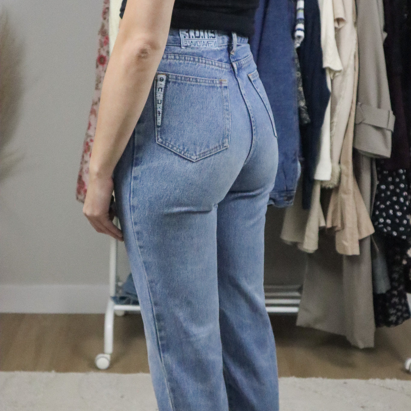 Made in Canada x Vintage x Mom Jeans (2)