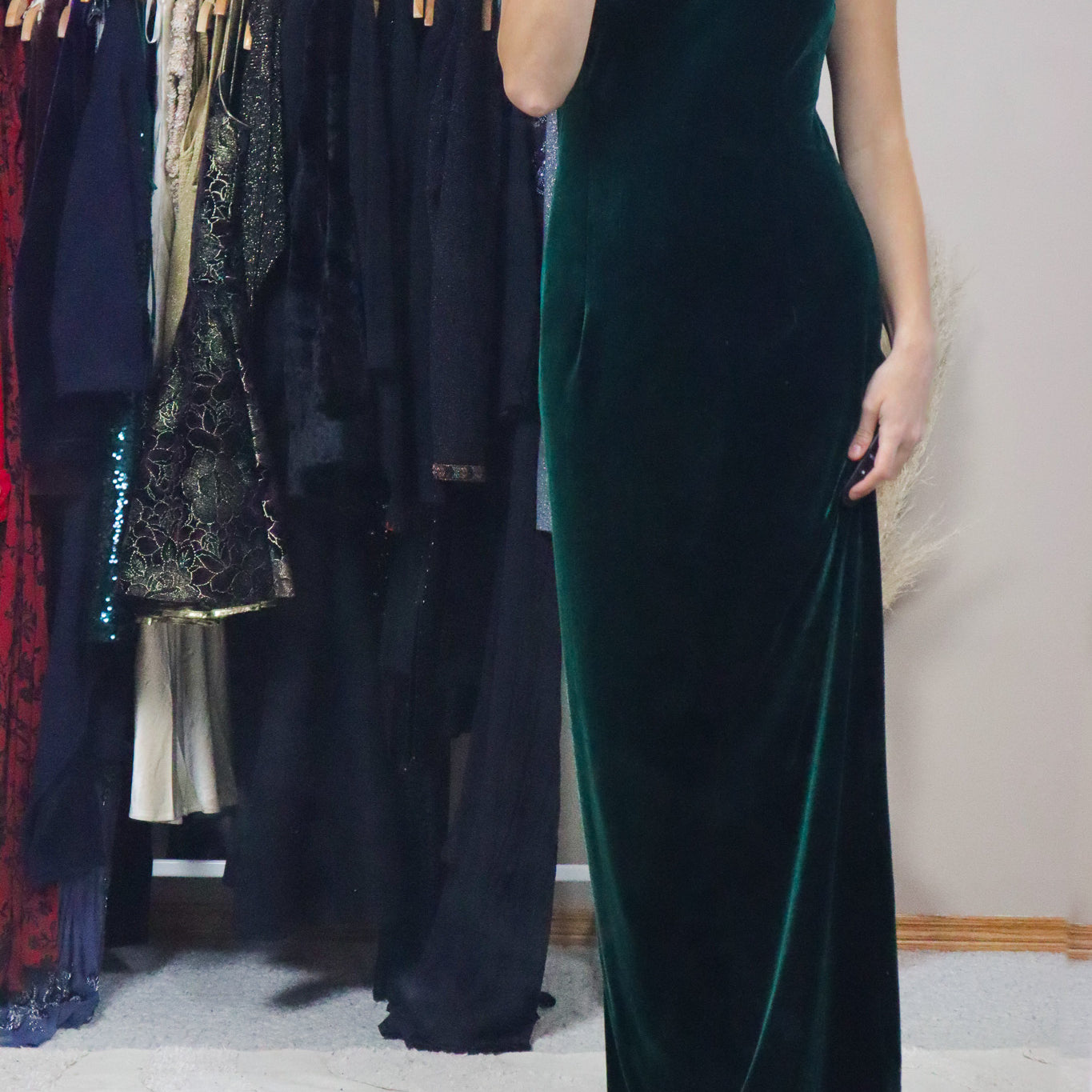 Made in Canada x Vintage x Velvet Maxi Dress (6)