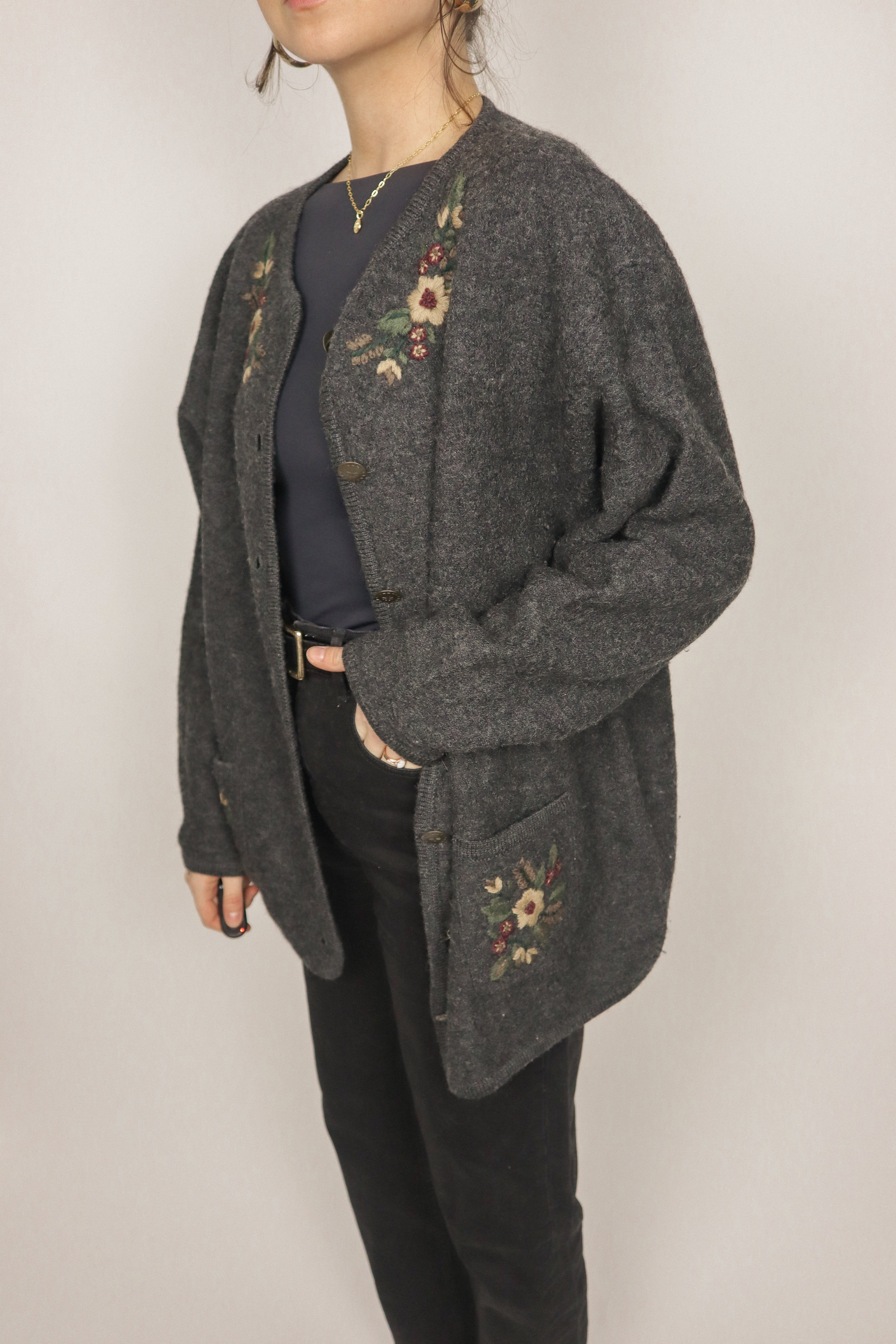 Vintage x Wool Embroidered Cardigan (L/XL)